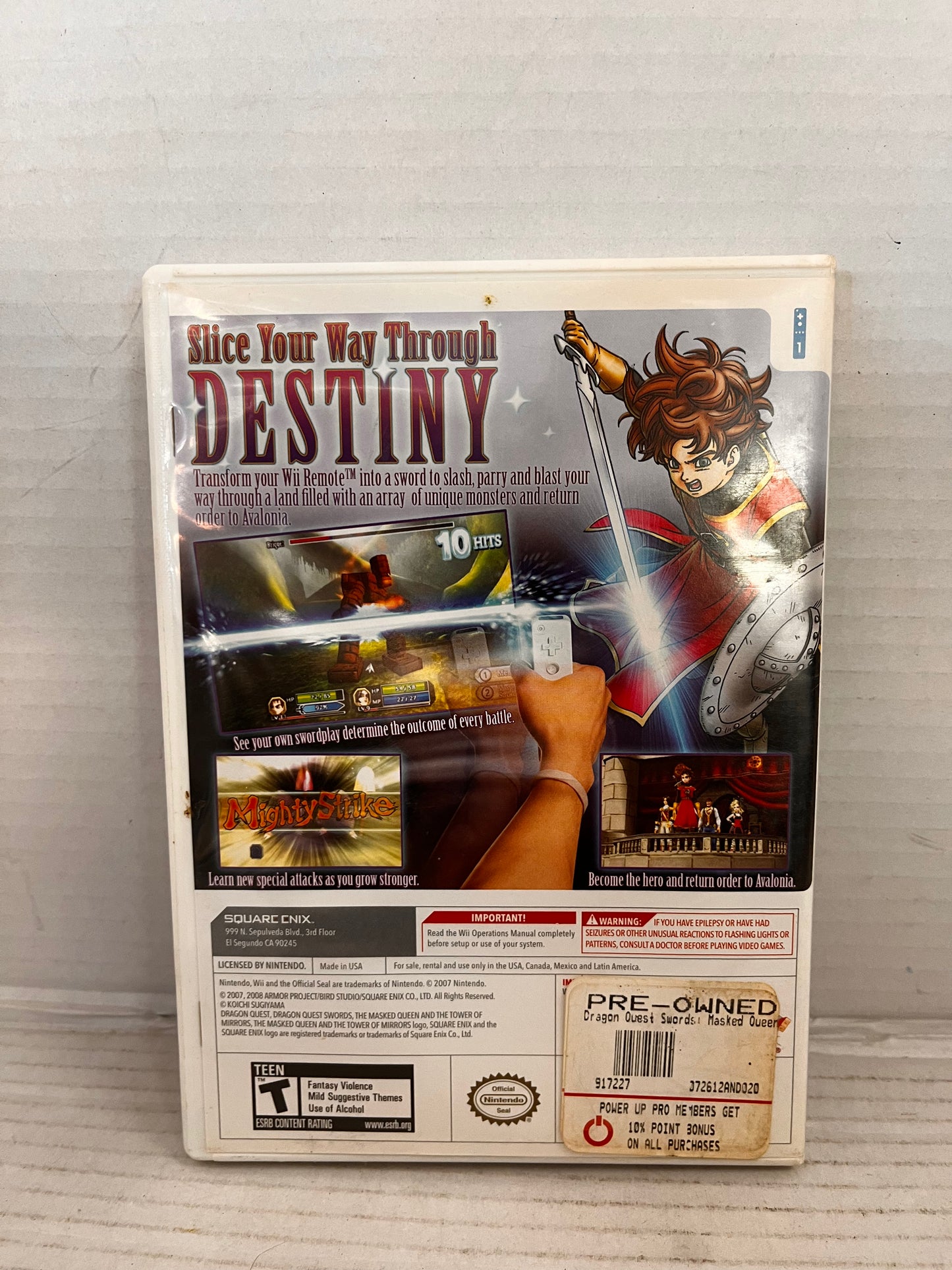 Dragon Quest Swords: The Masked Queen Nintendo Wii CIB w. Manual