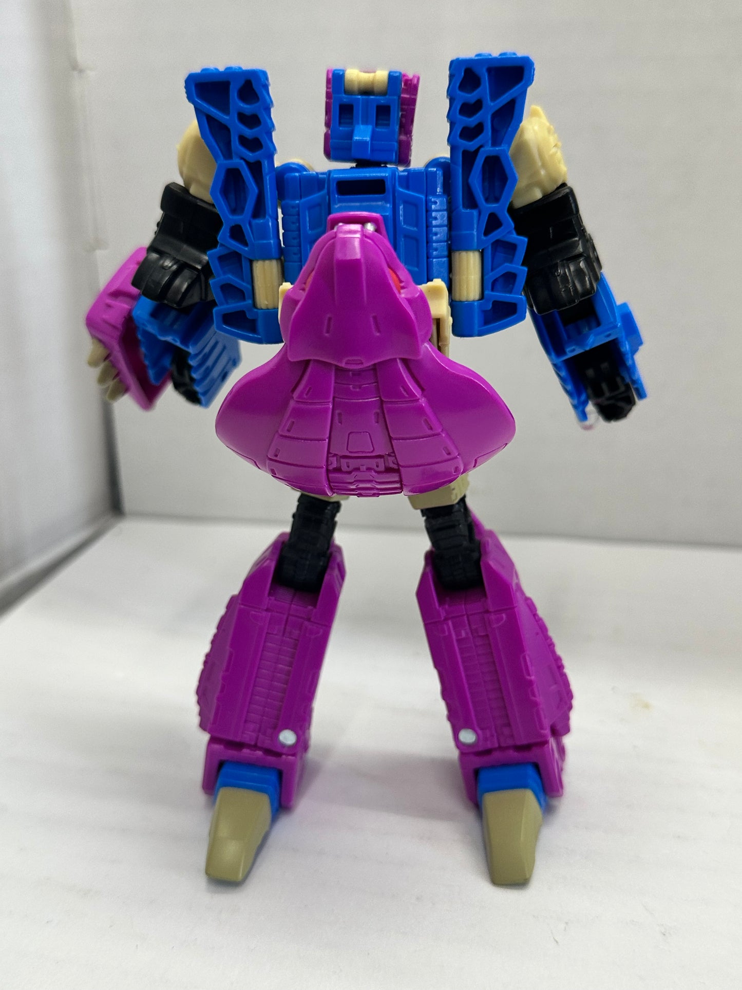 Transformers Legacy United Target Exclusive G1 Universe Headmasters Squeezeplay