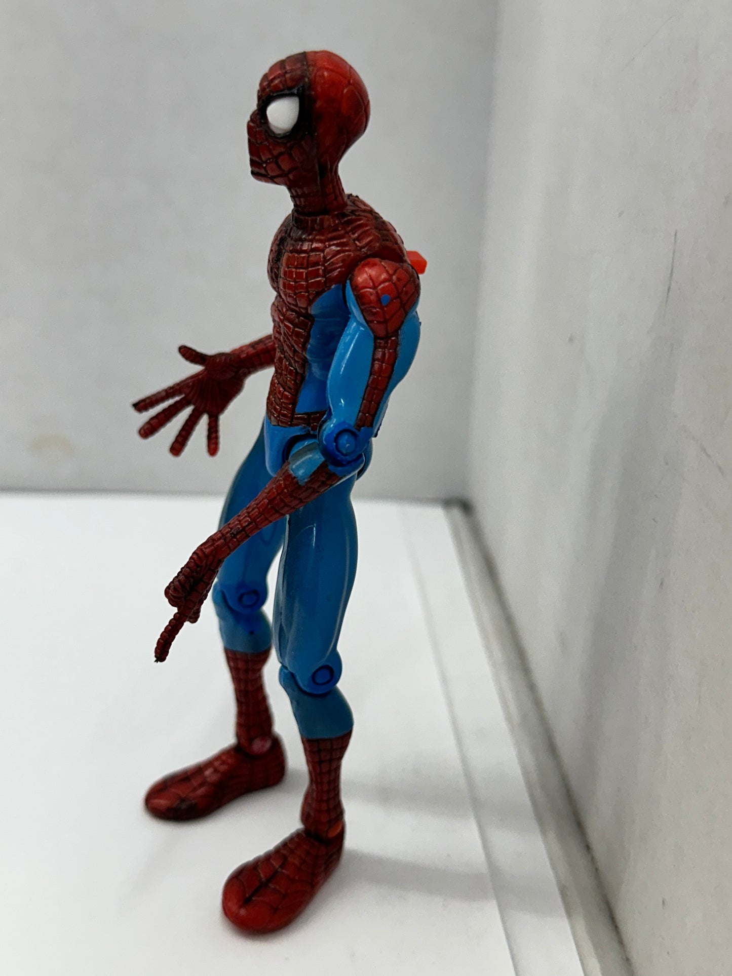 Marvel Toybiz Super Poseable Spiderman 5" Action Figure 1999