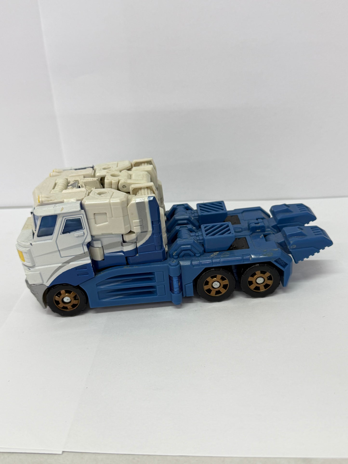 Transformers Ultra Magnus Figure Only Classics Battle For Autobot City Set