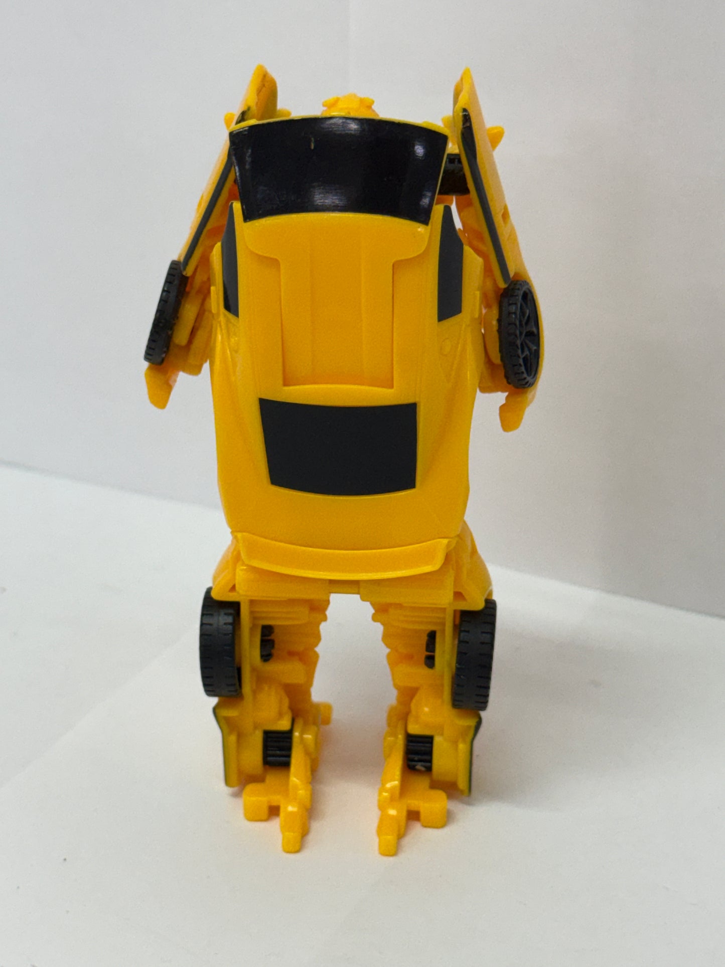 Transformers Bumblebee Cyberfire Turbo Changer 1 Step Transformer by Hasbro