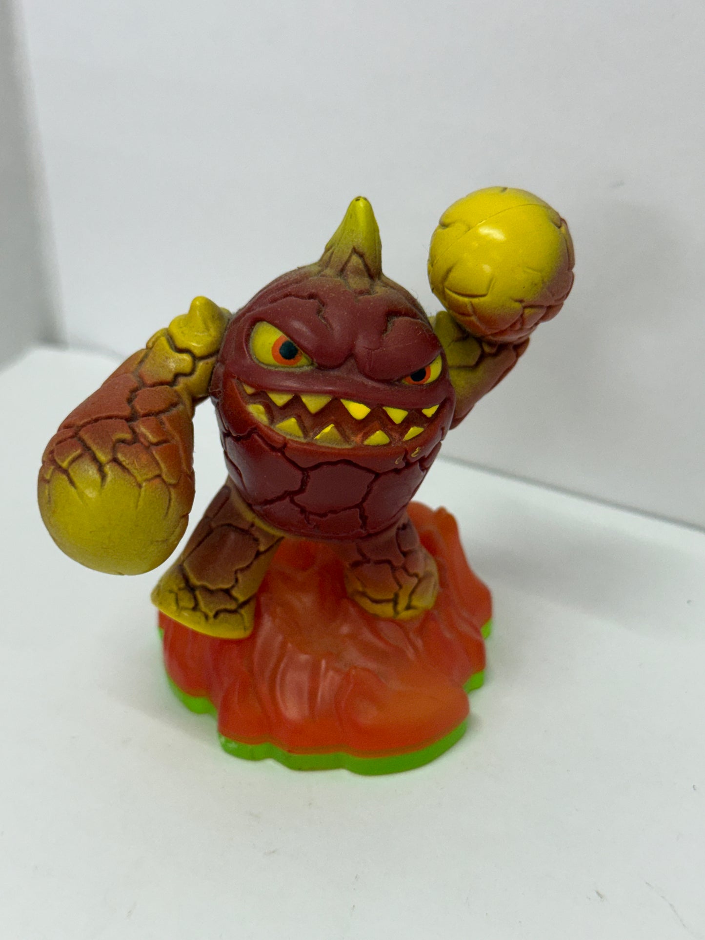 Skylanders 2011 Spyros Adventure Action Figures Lot of 7 - #1