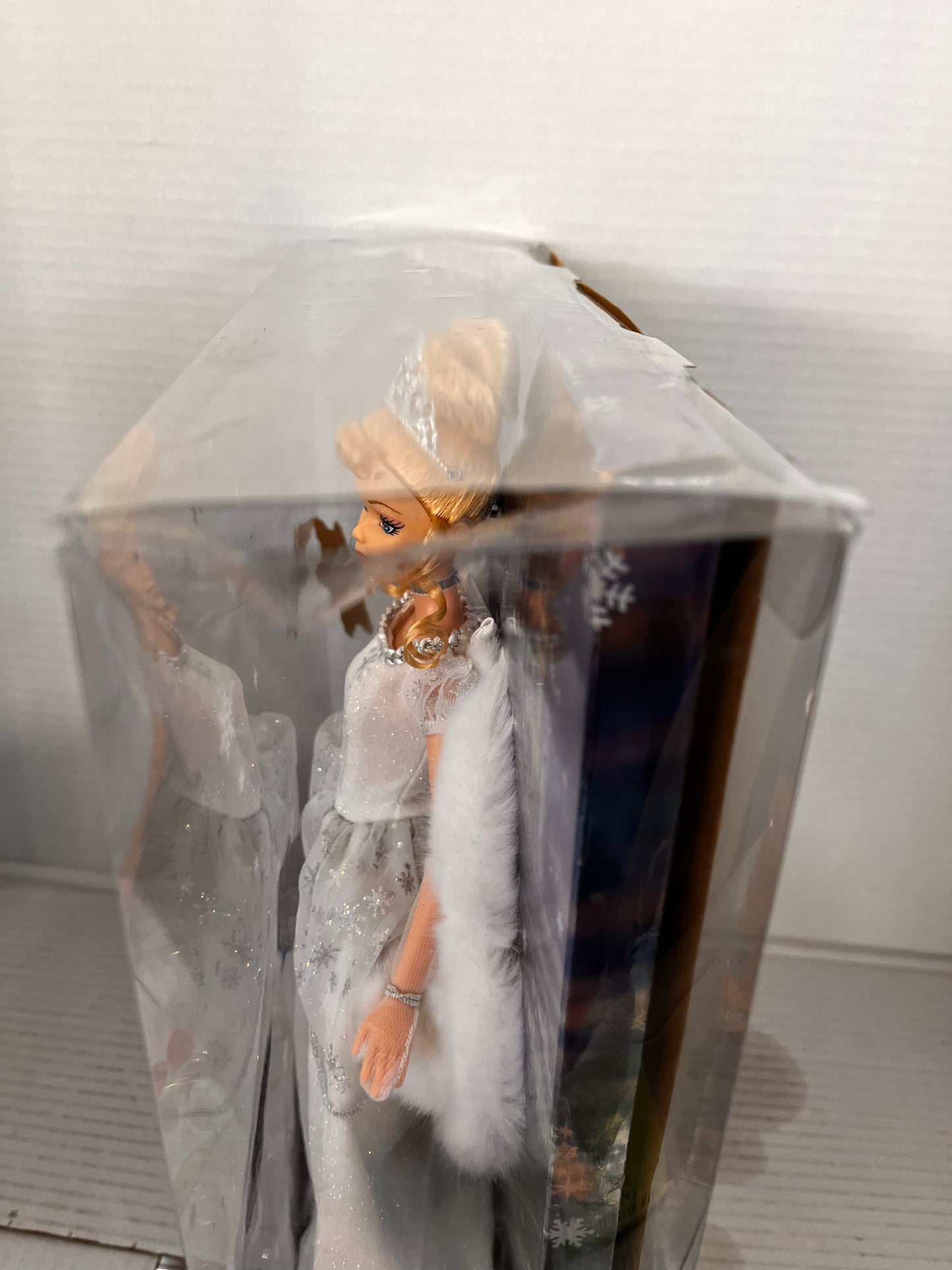 Walt Disney Holiday Princess Cinderella Barbie Doll & Ornament 2004 Mattel