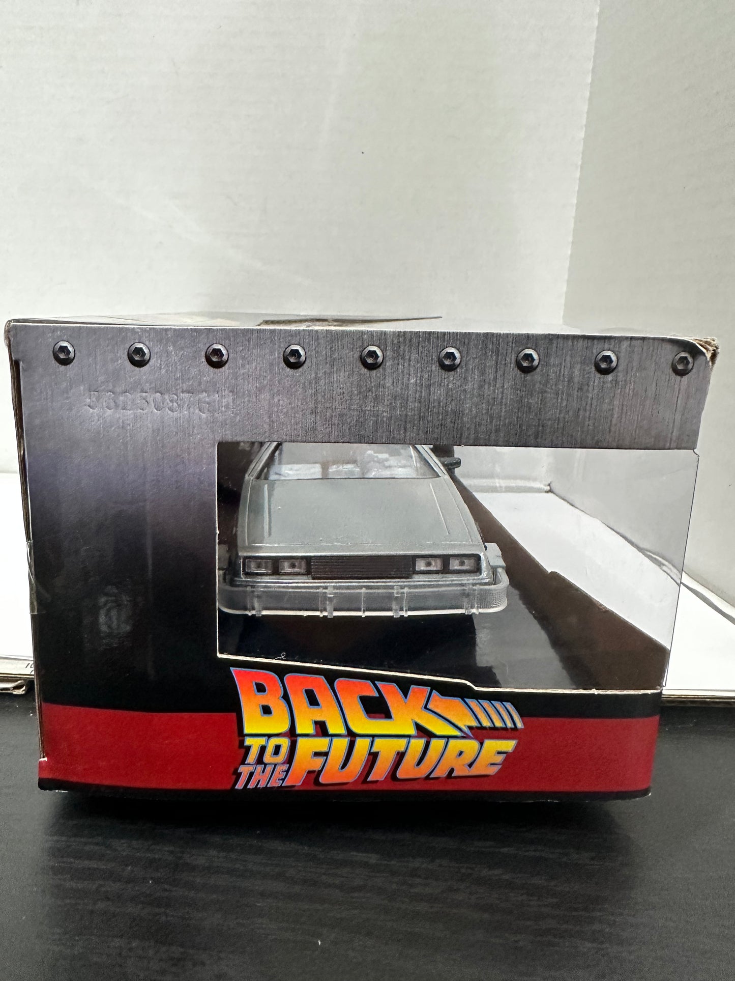 Jada Toys Back to the Future I Time Machine DeLorean light up