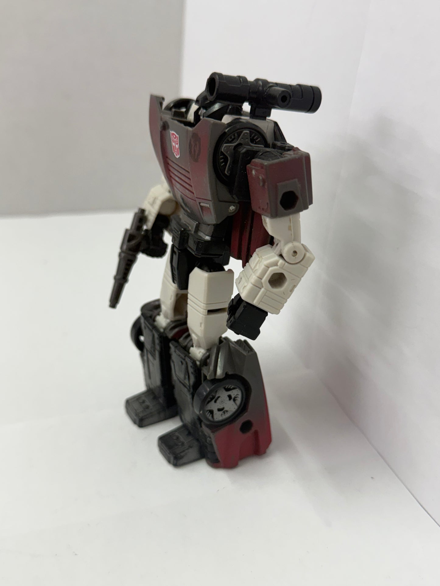Sideswipe Complete Deluxe War for Cybertron Trilogy - Netflix Transformers #1