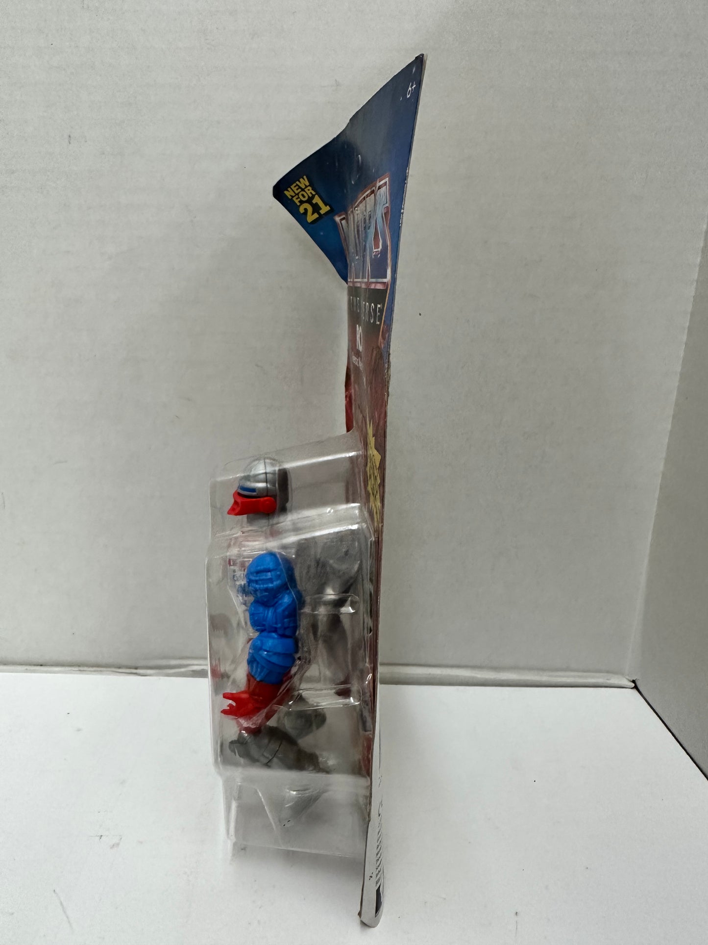 Mattel Masters of The Universe Motu 5.5 in Roboto Action Figure GRX00 UNPUNCHED