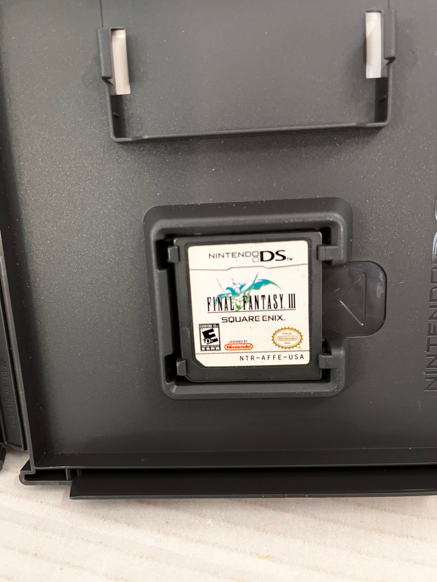 Final Fantasy III (Nintendo DS, 2006) Complete • CIB