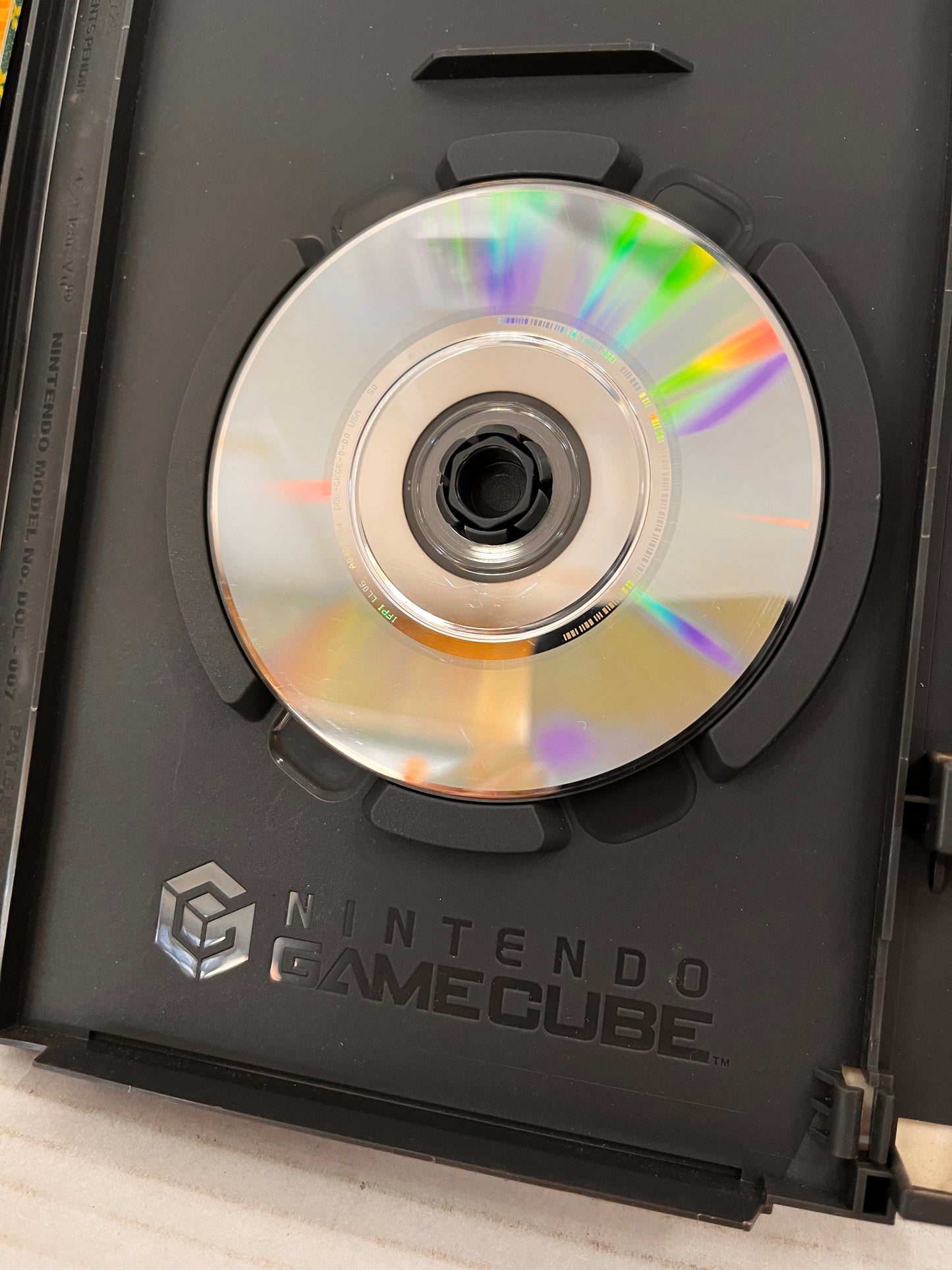 Donkey Konga (Nintendo GameCube, 2004) Game and Manual