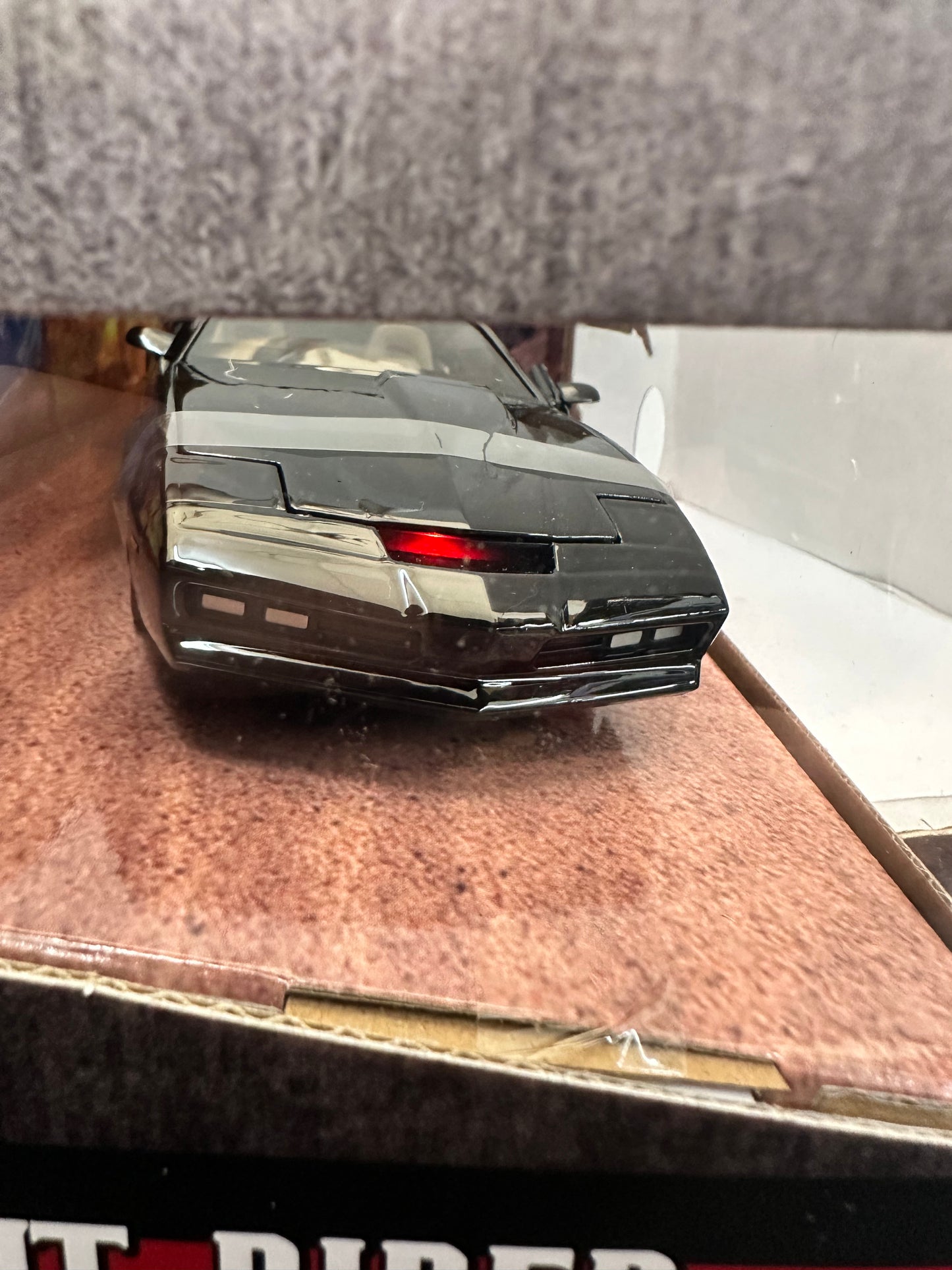Jada Metals HOLLYWOOD RIDES Knight Rider KITT Die Cast 1:24 Scale NEW