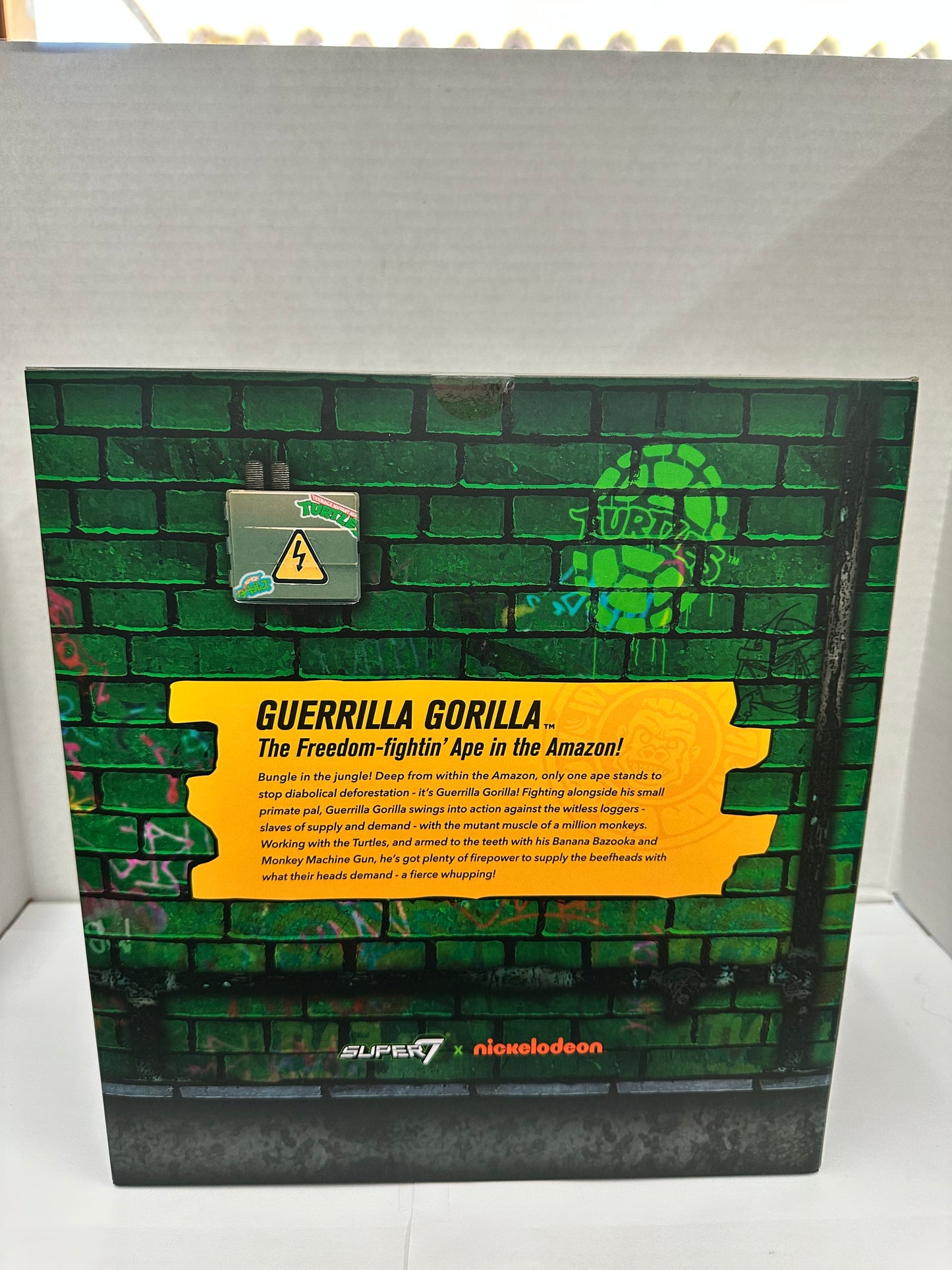 Teenage Mutant Ninja Turtles Ultimates Guerilla Gorilla 7-Inch Action Figure