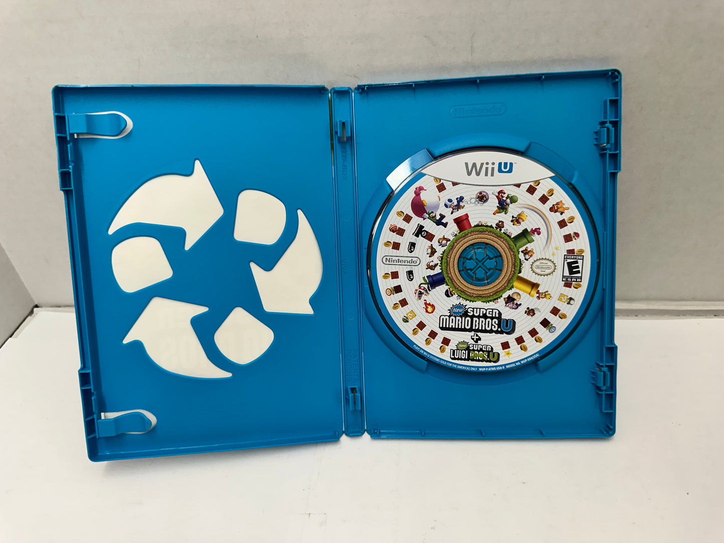 Super Mario Bros. U with New Super Luigi U. (Nintendo Wii)