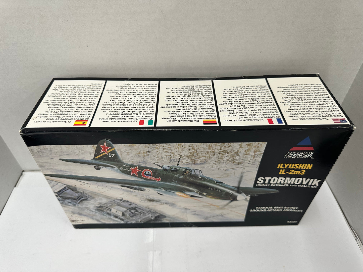 Accurate Miniatures Ilyushin IL-2m3 Stormovik 3407 1/48 Open Model Kit