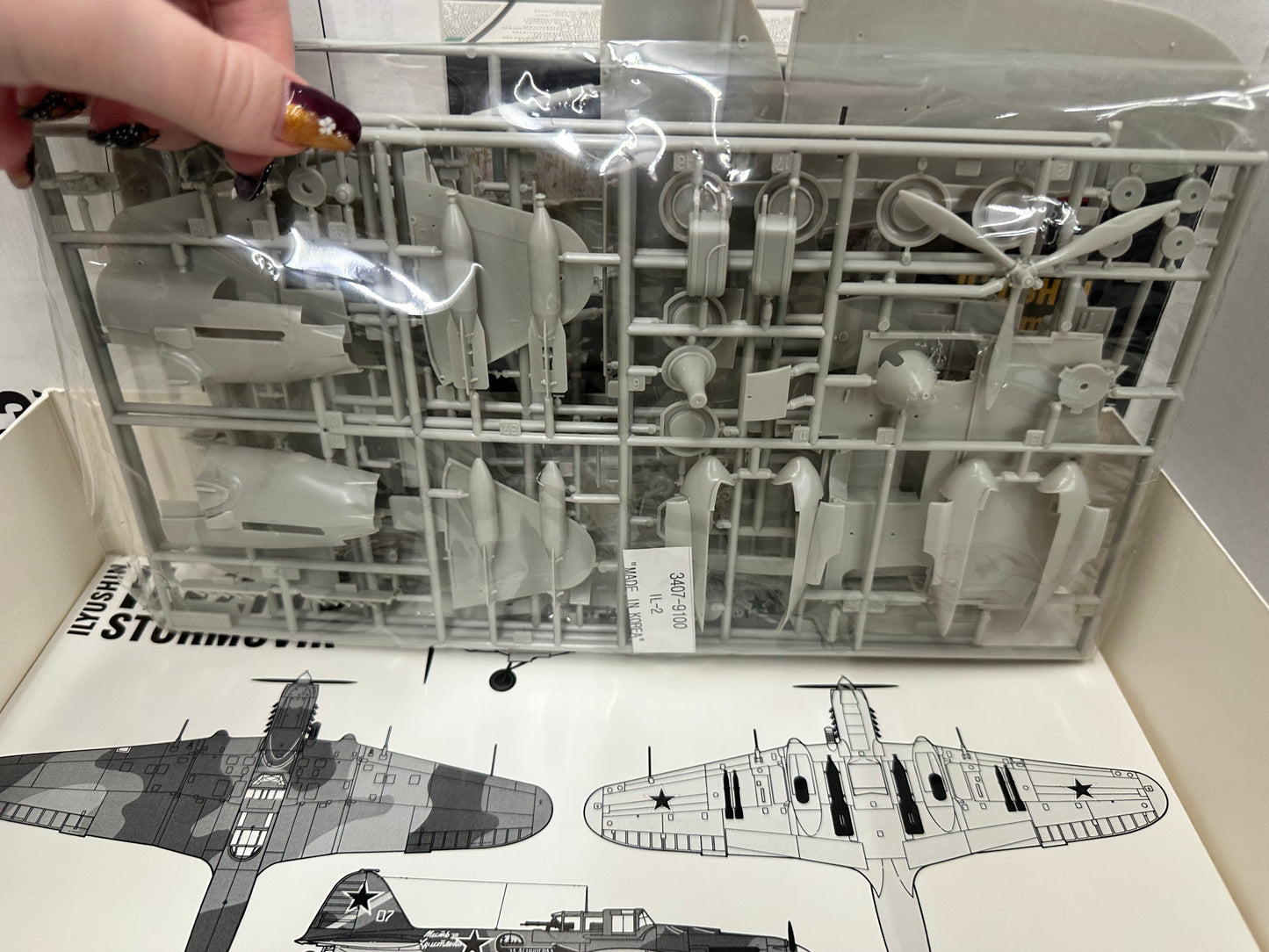 Accurate Miniatures Ilyushin IL-2m3 Stormovik 3407 1/48 Open Model Kit