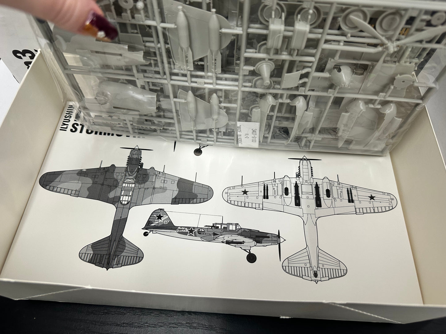 Accurate Miniatures Ilyushin IL-2m3 Stormovik 3407 1/48 Open Model Kit
