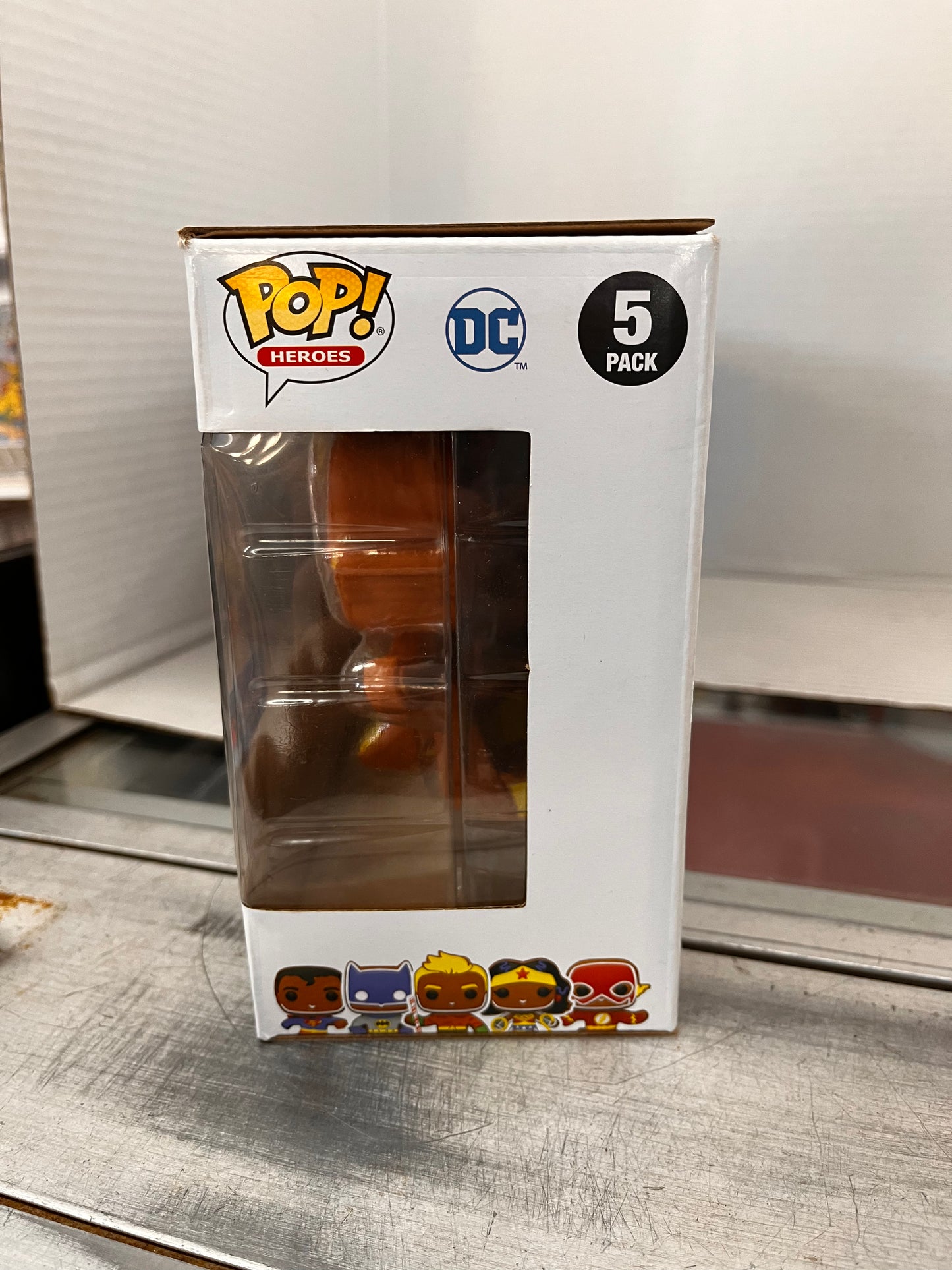 Funko Pop! Vinyl: DC Gingerbread Superman, Batman, Aquaman, Wonder Woman, Flash