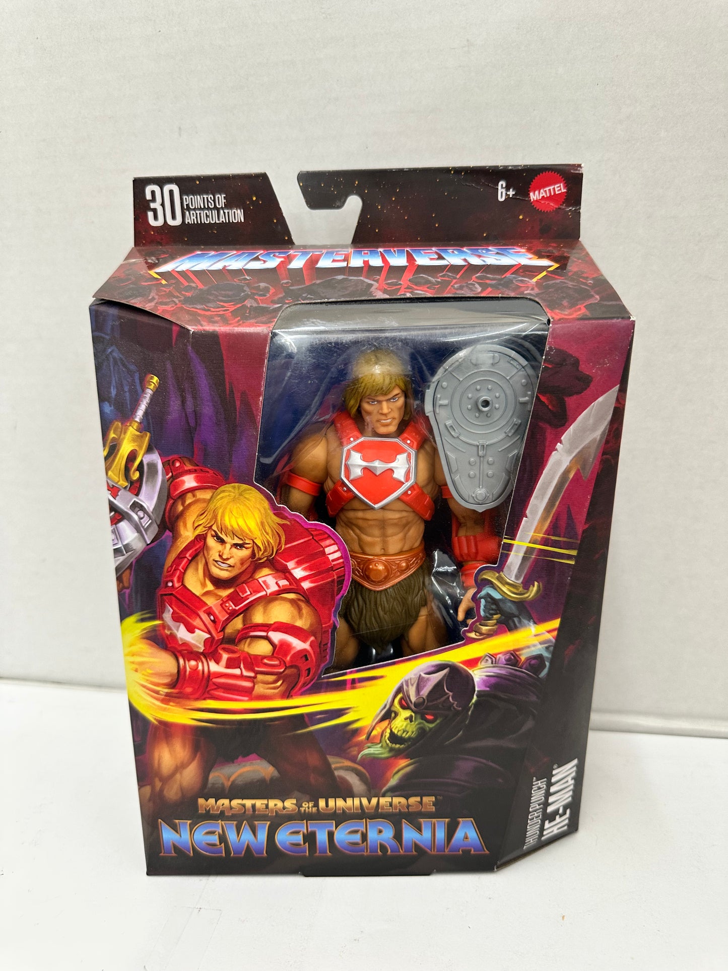 Masters Of The Universe New Eternia THUNDER PUNCH HE-MAN Figure Masterverse