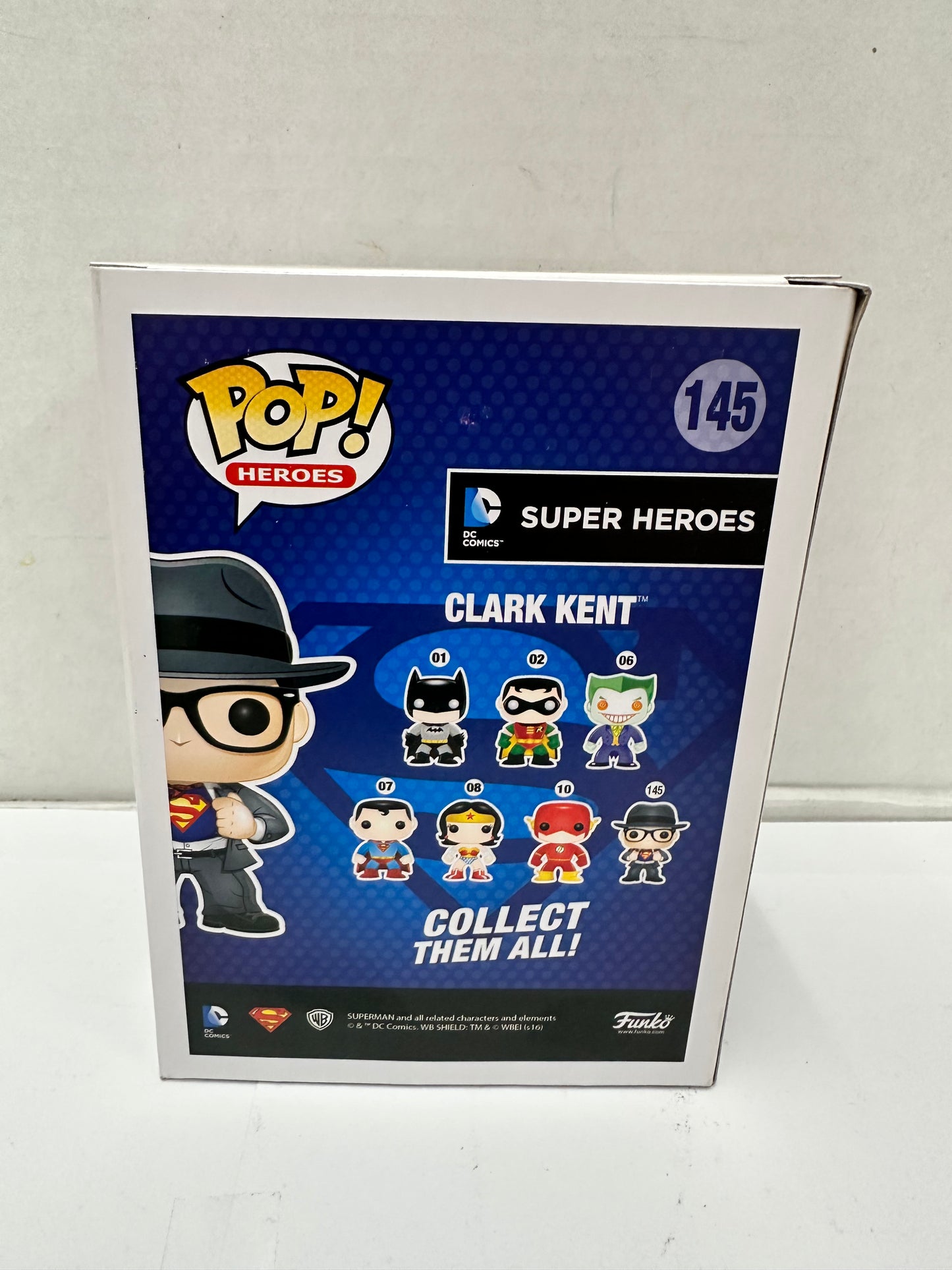 Funko Pop #145 DC Comics Super Heroes Clark Kent