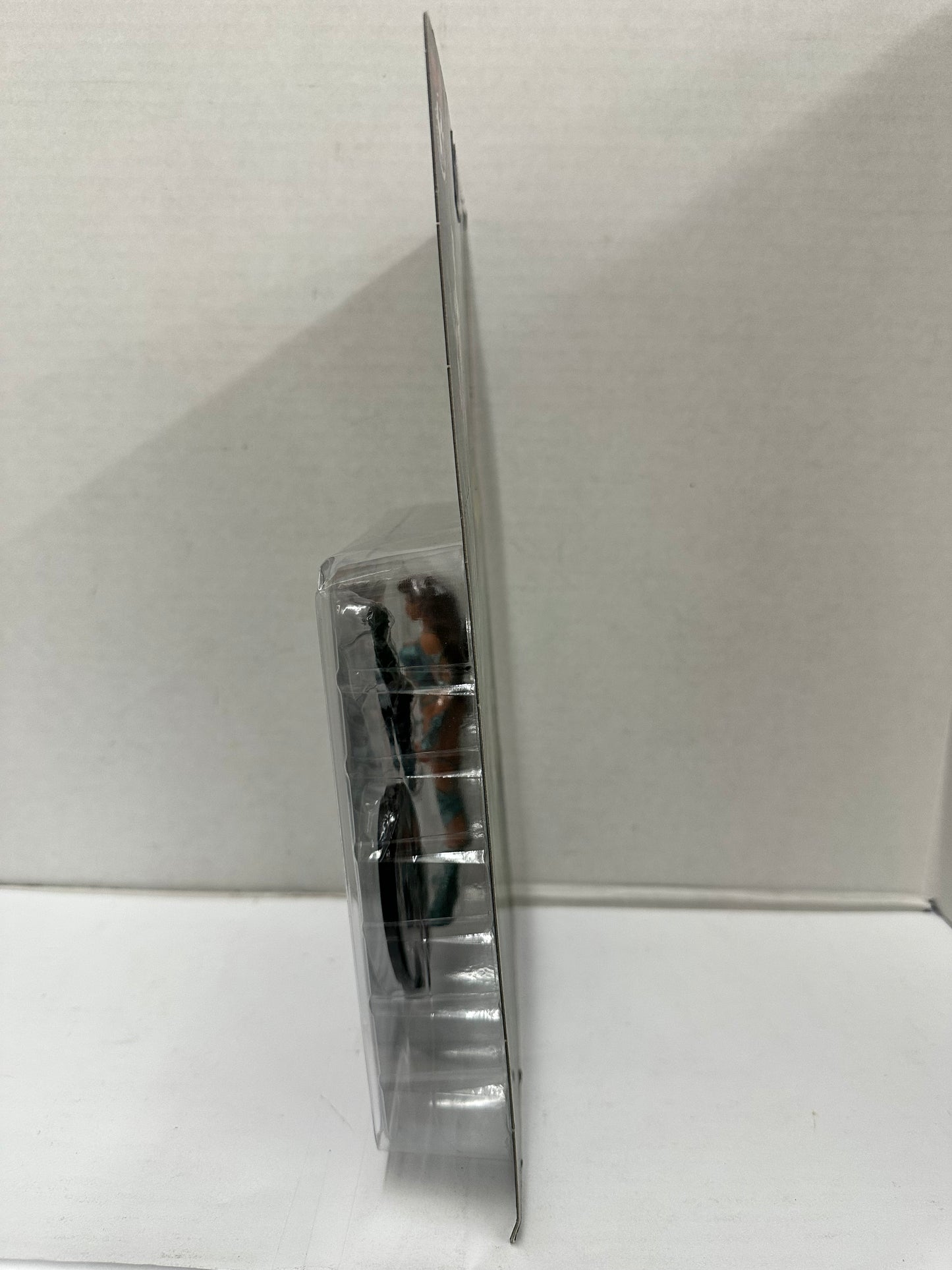 1998 Moore Action Collectibles Sara Pezzini As Witchblade 6" Action Figure