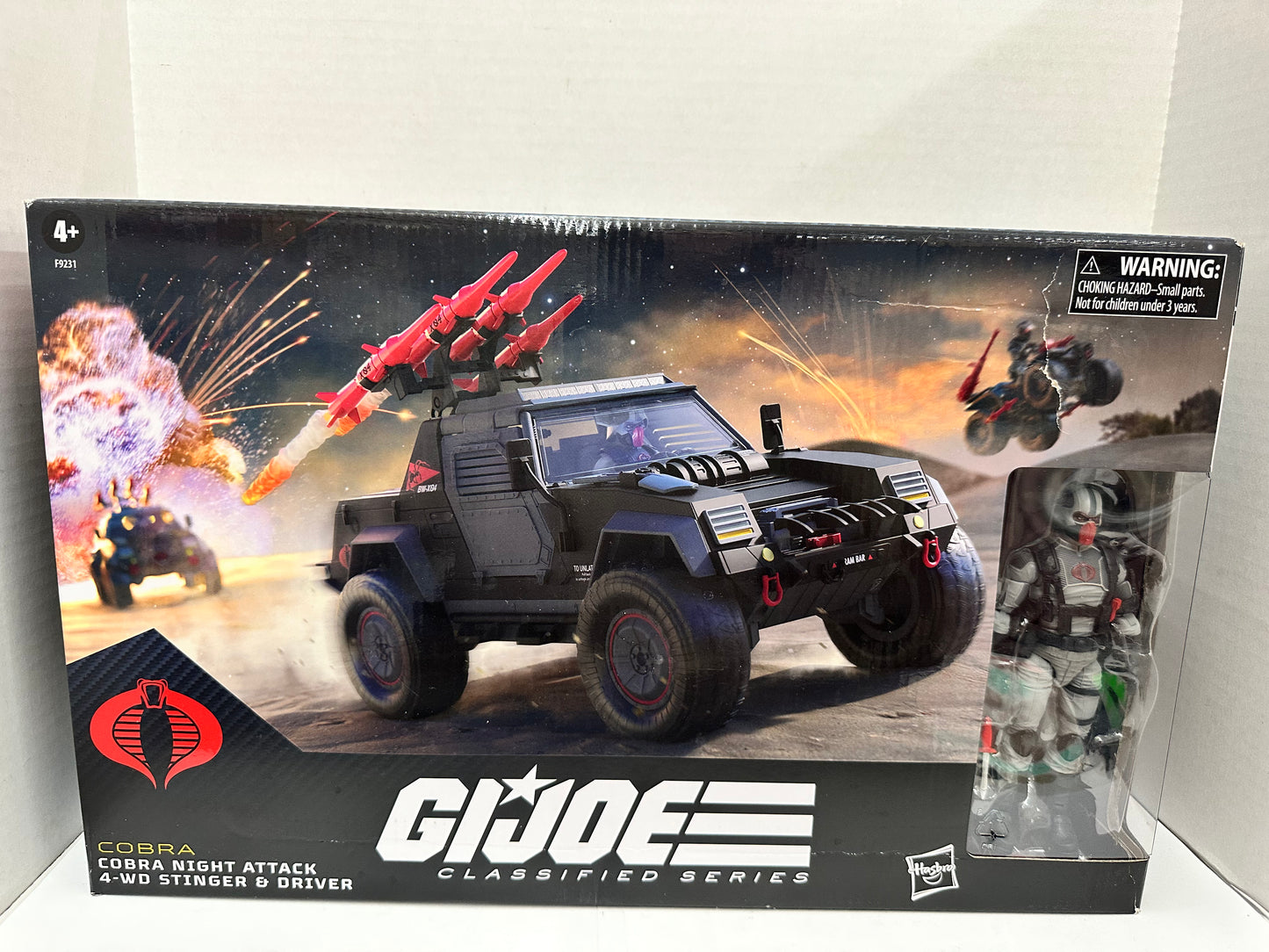 Hasbro G.I. Joe 6" Classified - Cobra Stinger + Driver #120 Some Box Damage