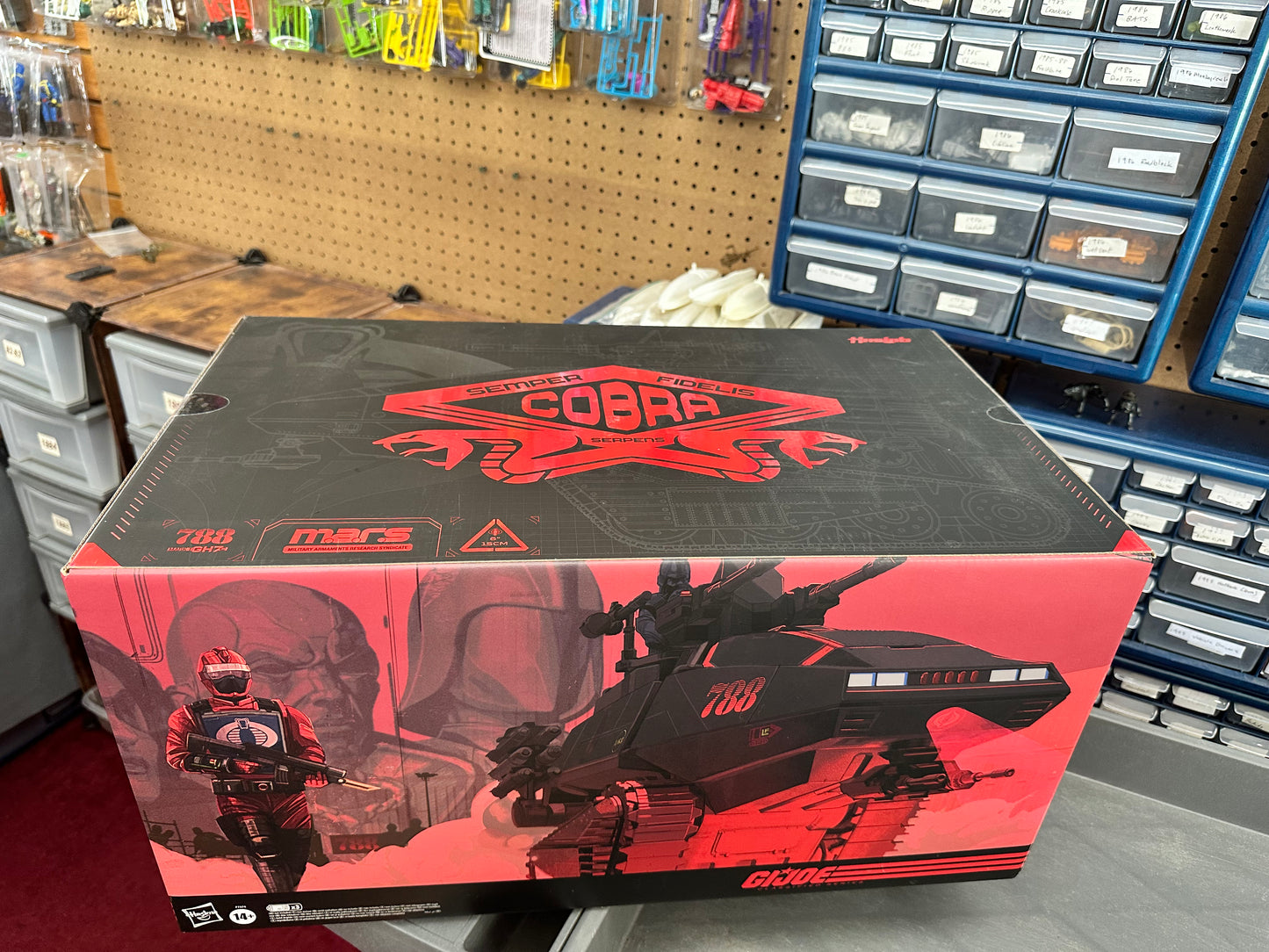 Hasbro Haslab G.I. Joe Classified Series Cobra HISS Tank