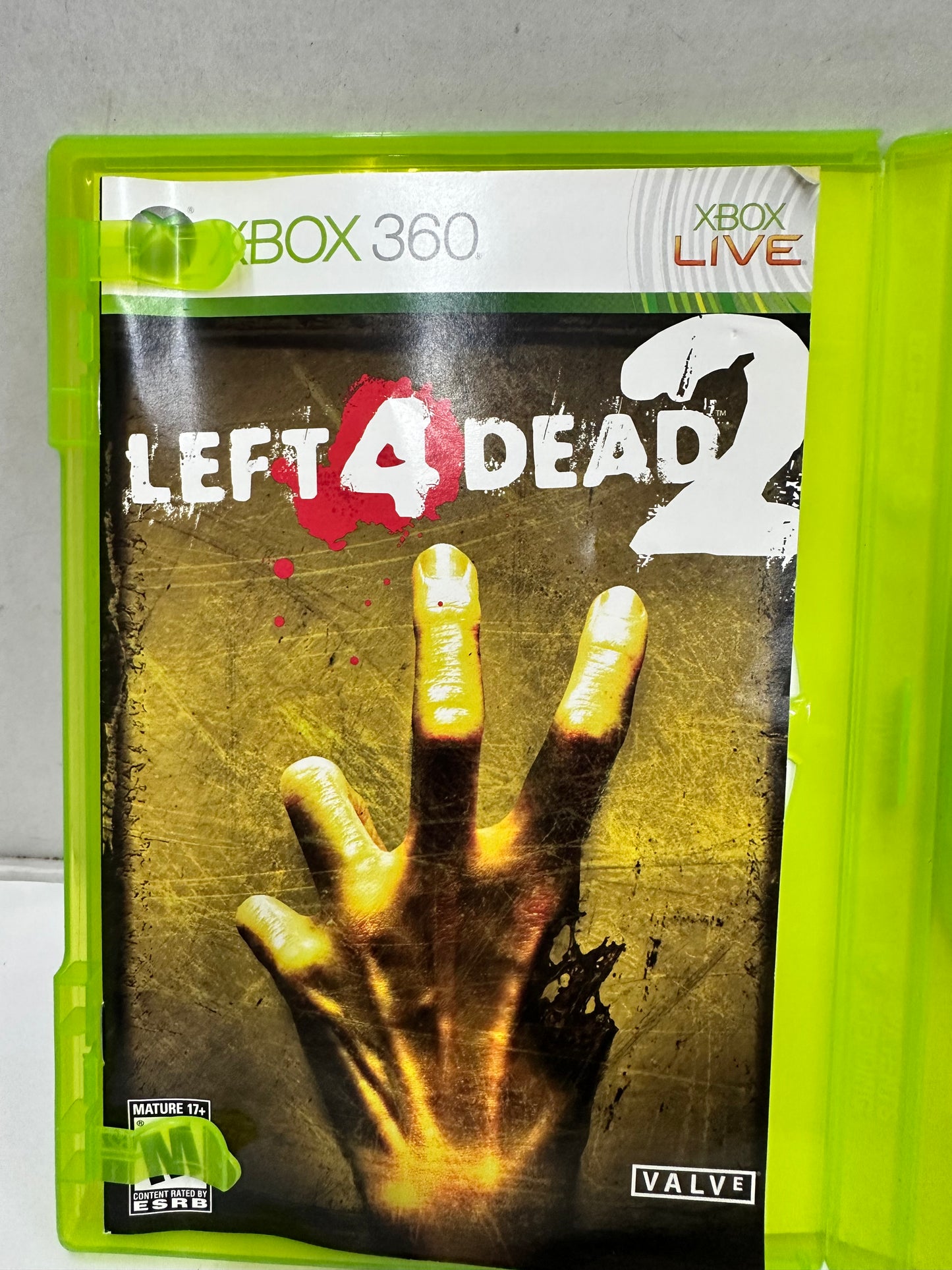 Microsoft Xbox 360 Left 4 Dead 2 Complete CIB W/ Manual and Case