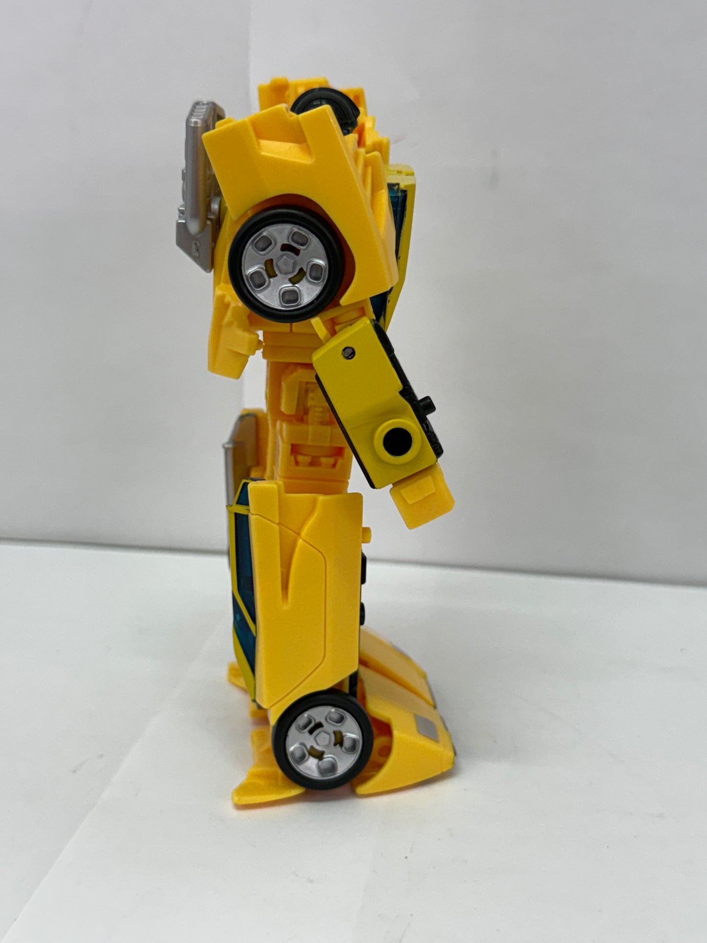 Transformers Earthrise SUNSTREAKER Complete Deluxe War for Cybertron Wfc