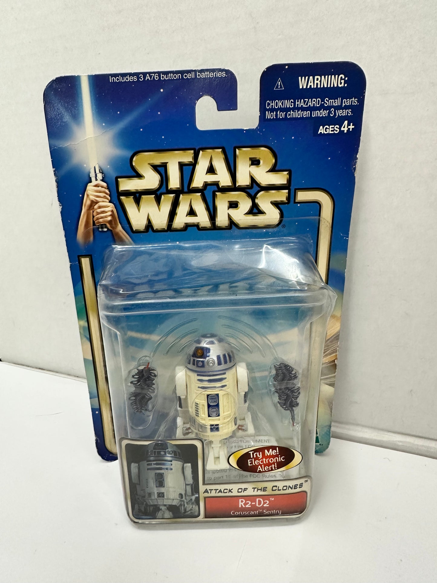 2002 Star Wars R2-D2 - Attack Of The Clones Action Figure New Sealed