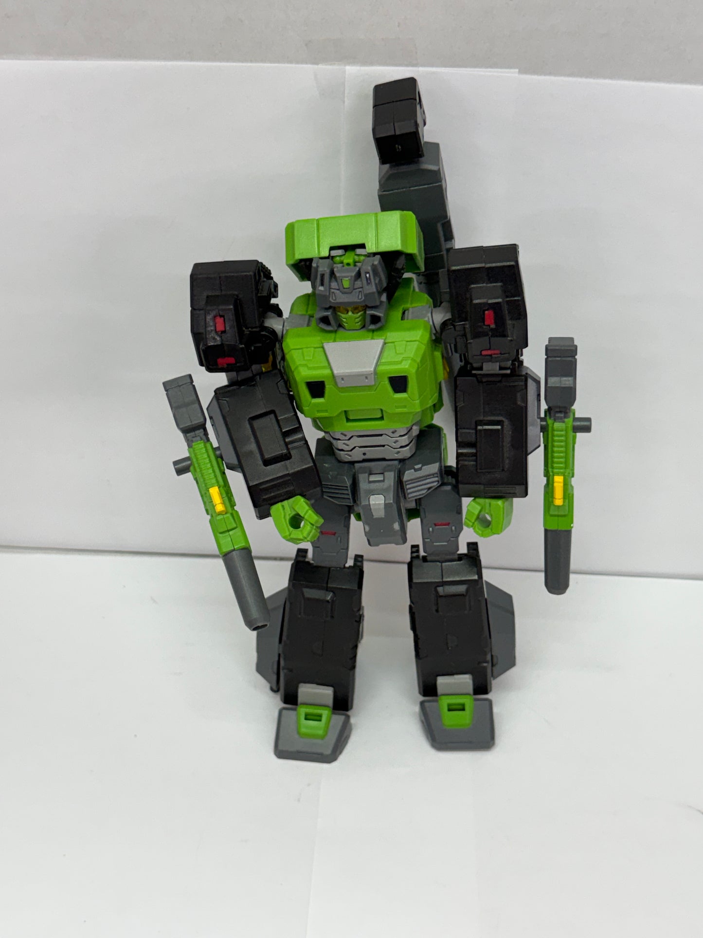 Transformers TOYWORLD TW-H01 HARDBONE MP Hardhead