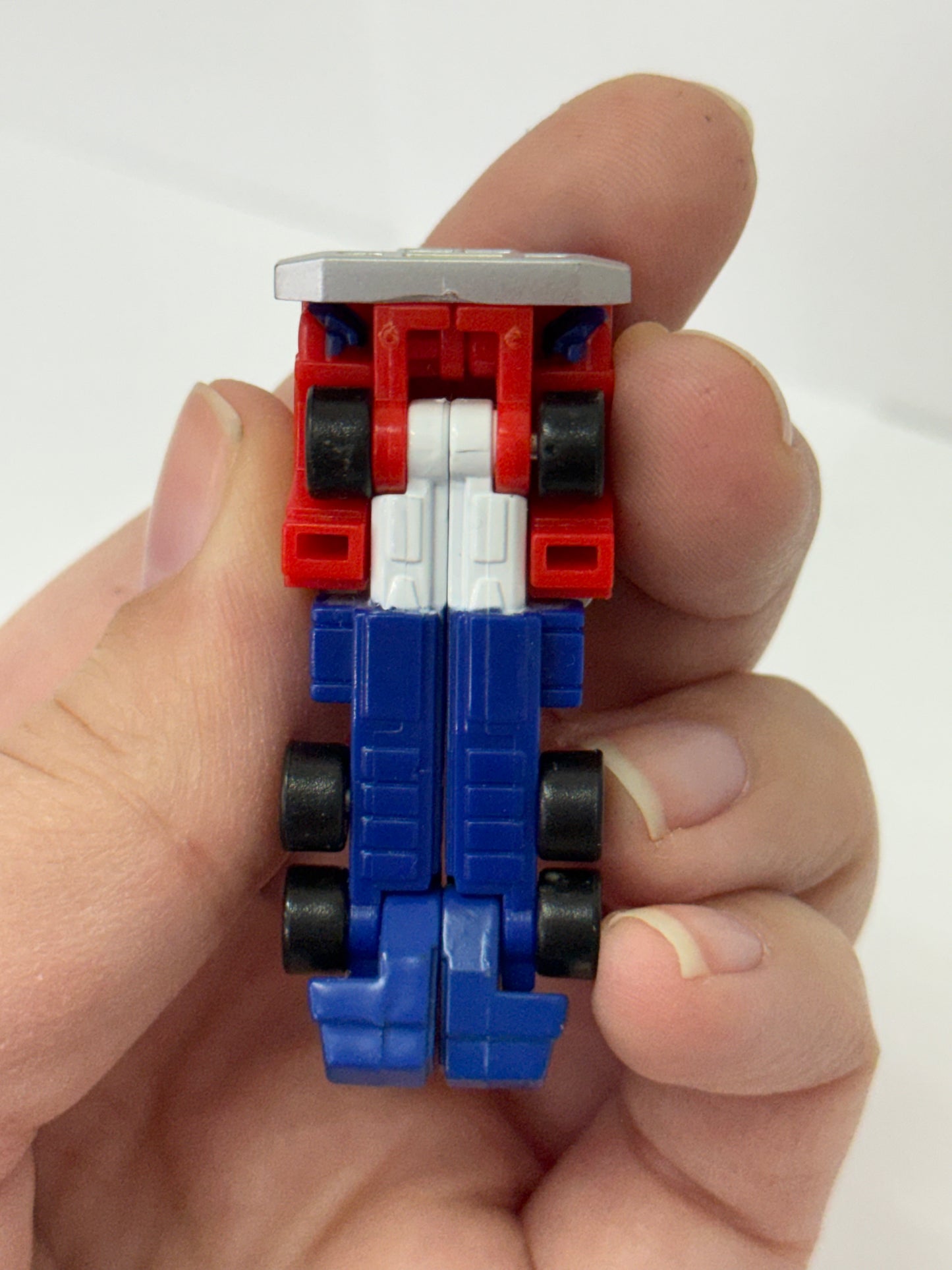WST Takara Worlds Smallest Transformers Series 2 Optimus Prime GTF 06