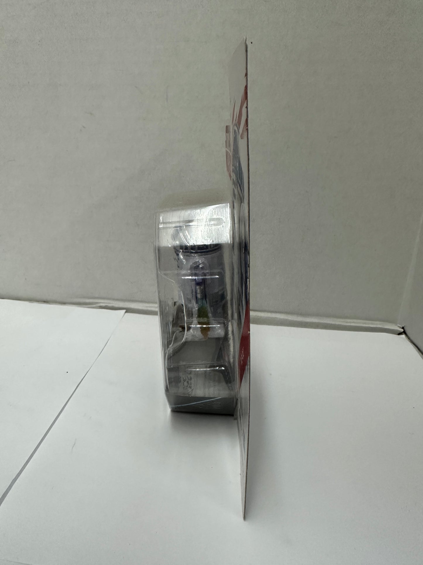 Star Wars The Last Jedi R2-D2 3.75" Action Figure Force Link