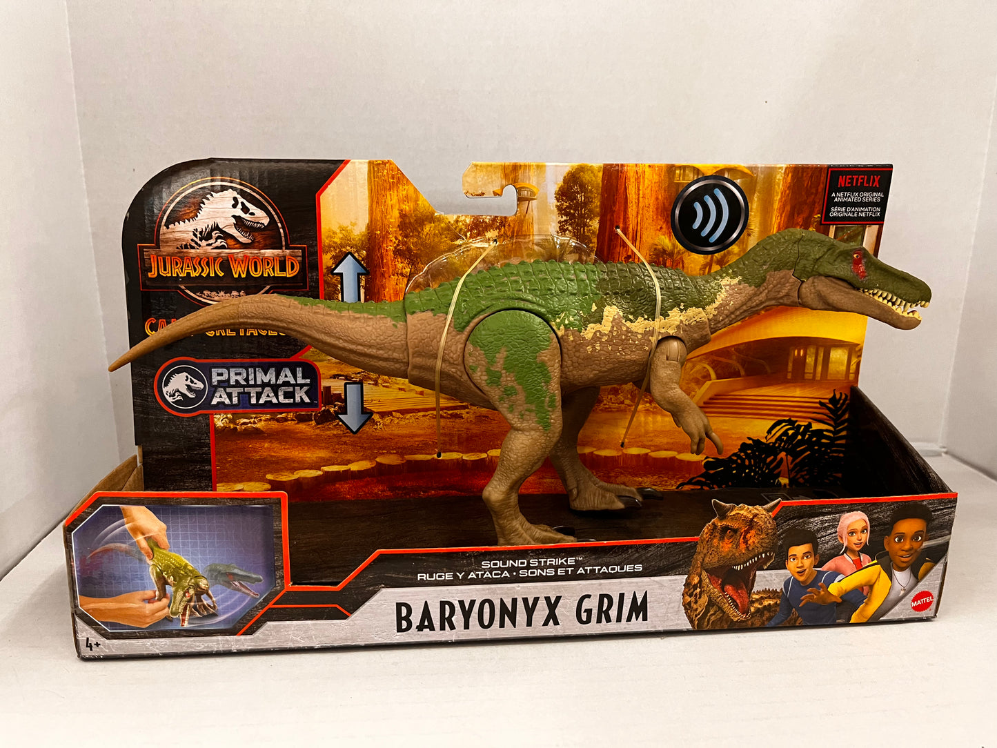 Jurassic World Sound Strike Baryonyx Grim Action Figure Camp Cretaceous