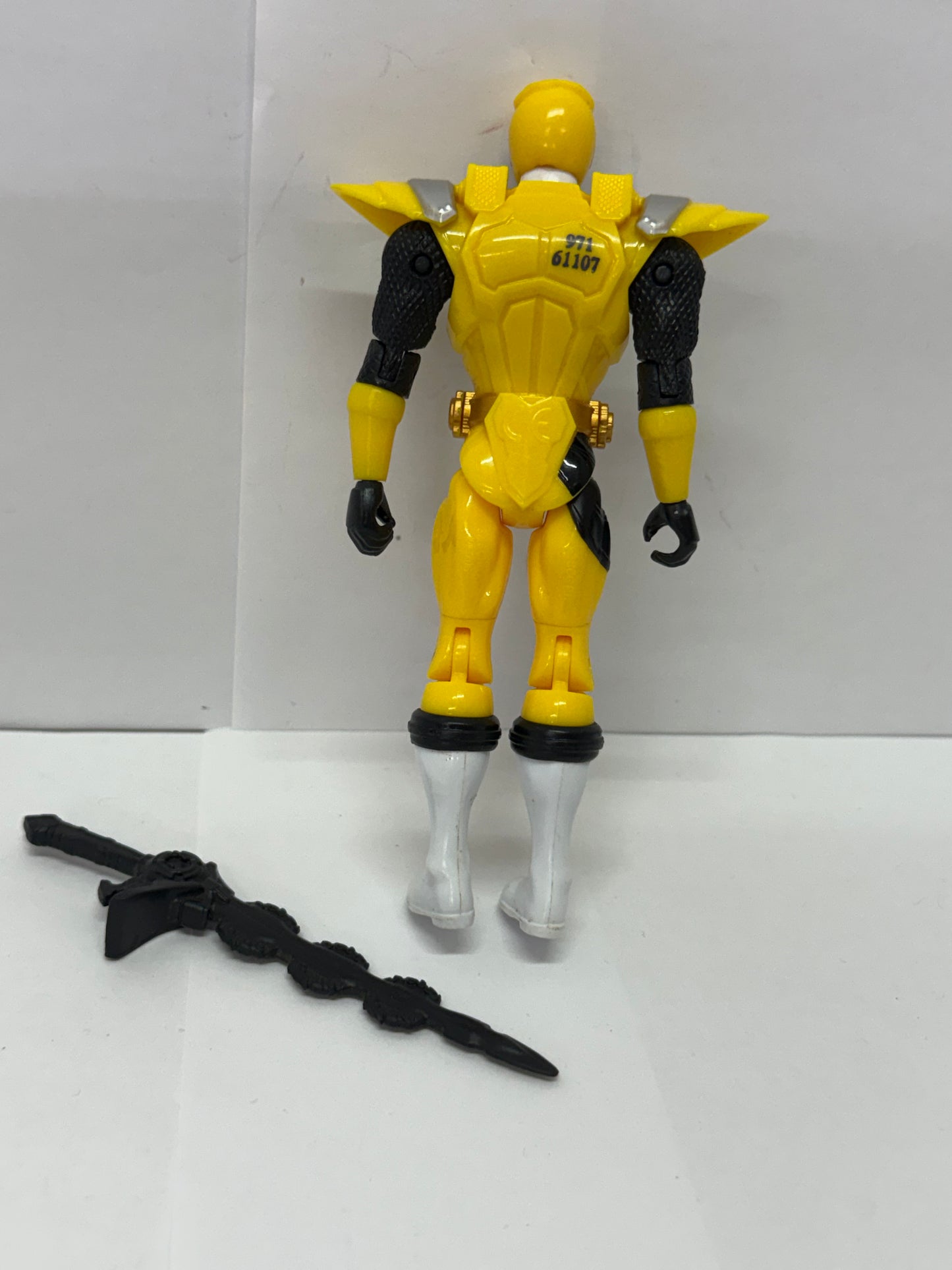 Power Rangers Ninja Steel YELLOW RANGER NINJA MASTER MODE Figure