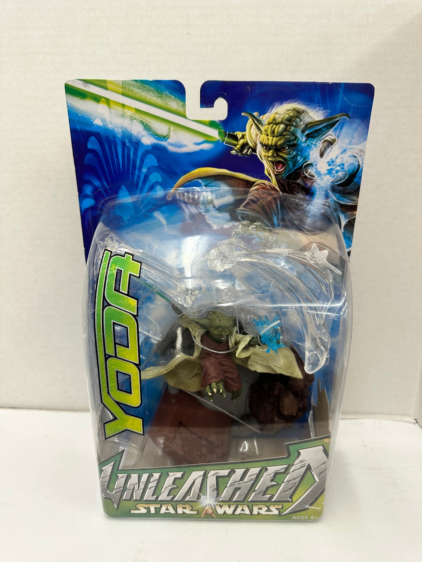 Star Wars Yoda Unleashed Action Figure Hasbro 2003