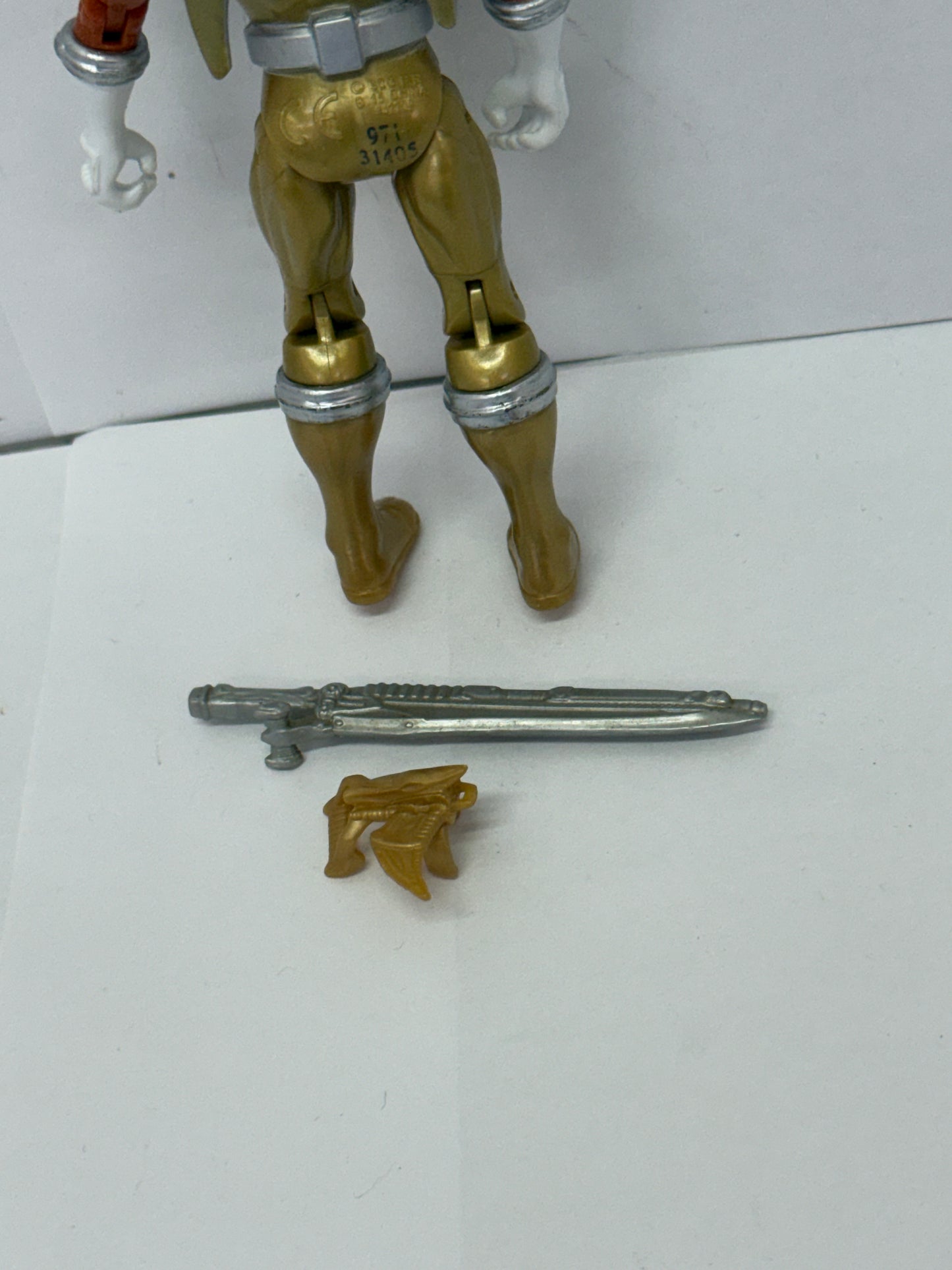Power Rangers Super Charge Dino Drive Edition Gold Ranger Action Figure Complete