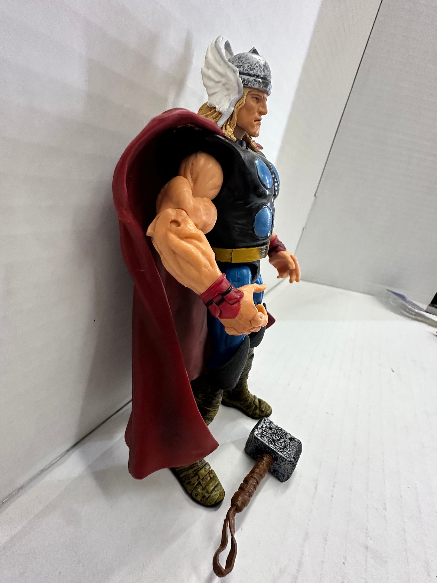 Marvel Legends Thor 2003 Toy Biz Series 3 LOOSE Action Figure W/Hammer MJLONIR