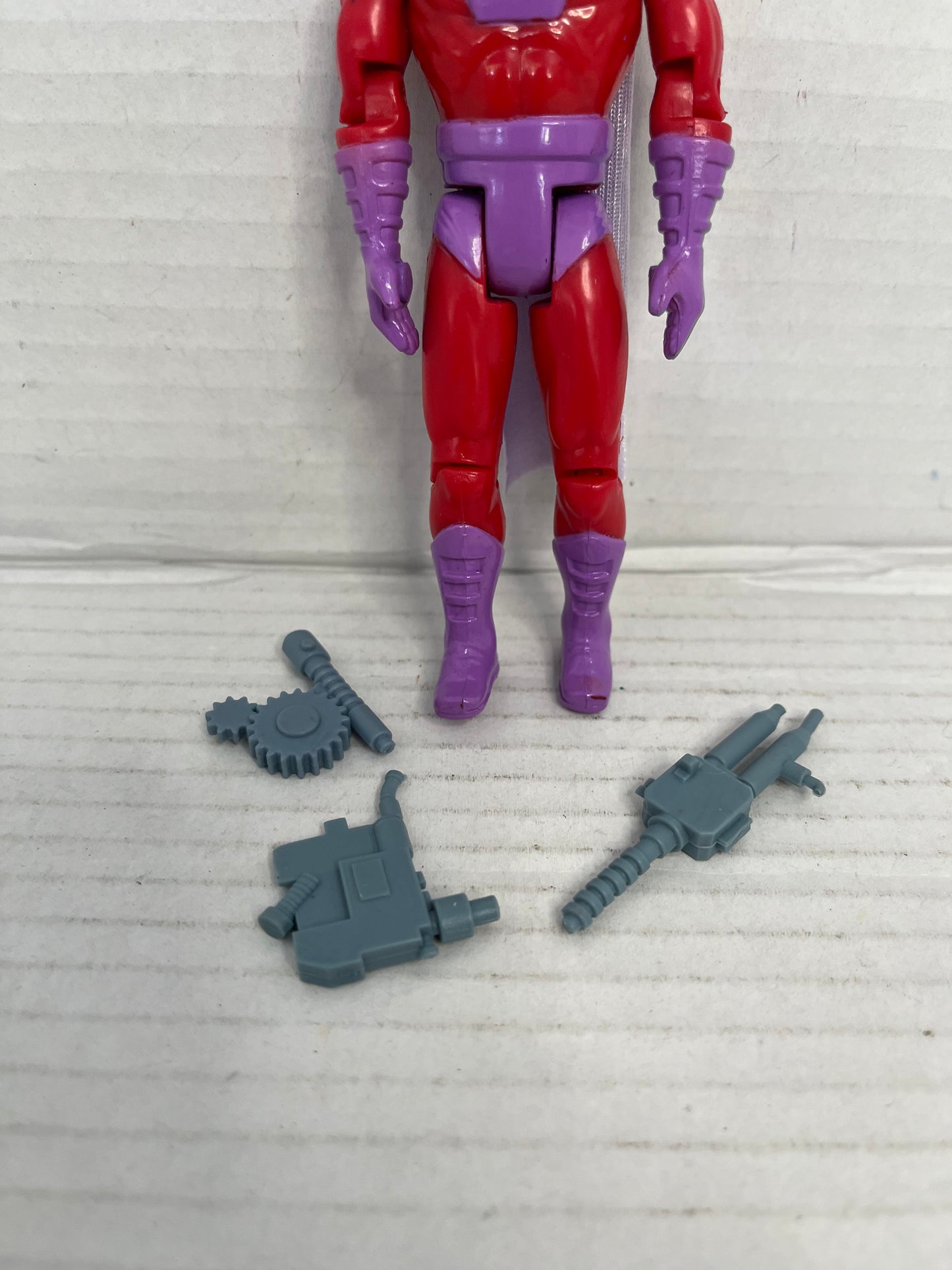 The Uncanny X-Men  Magneto Action Figure Toy Biz Magnetic Loose Complete 1991