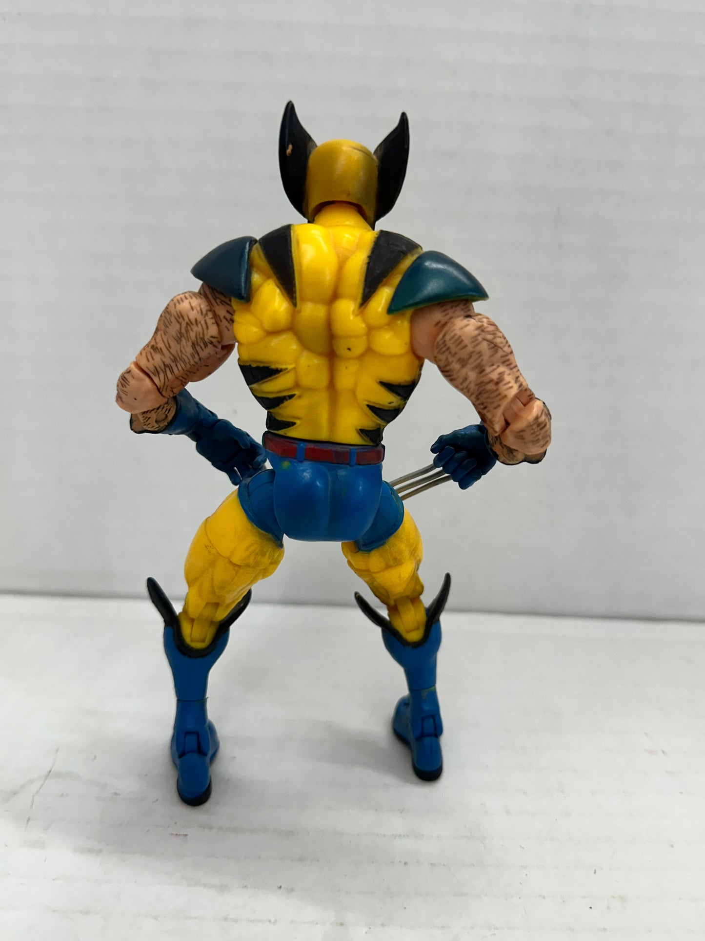 ToyBiz Marvel Legends Series 3 Wolverine 6" Loose Action Figure 2002