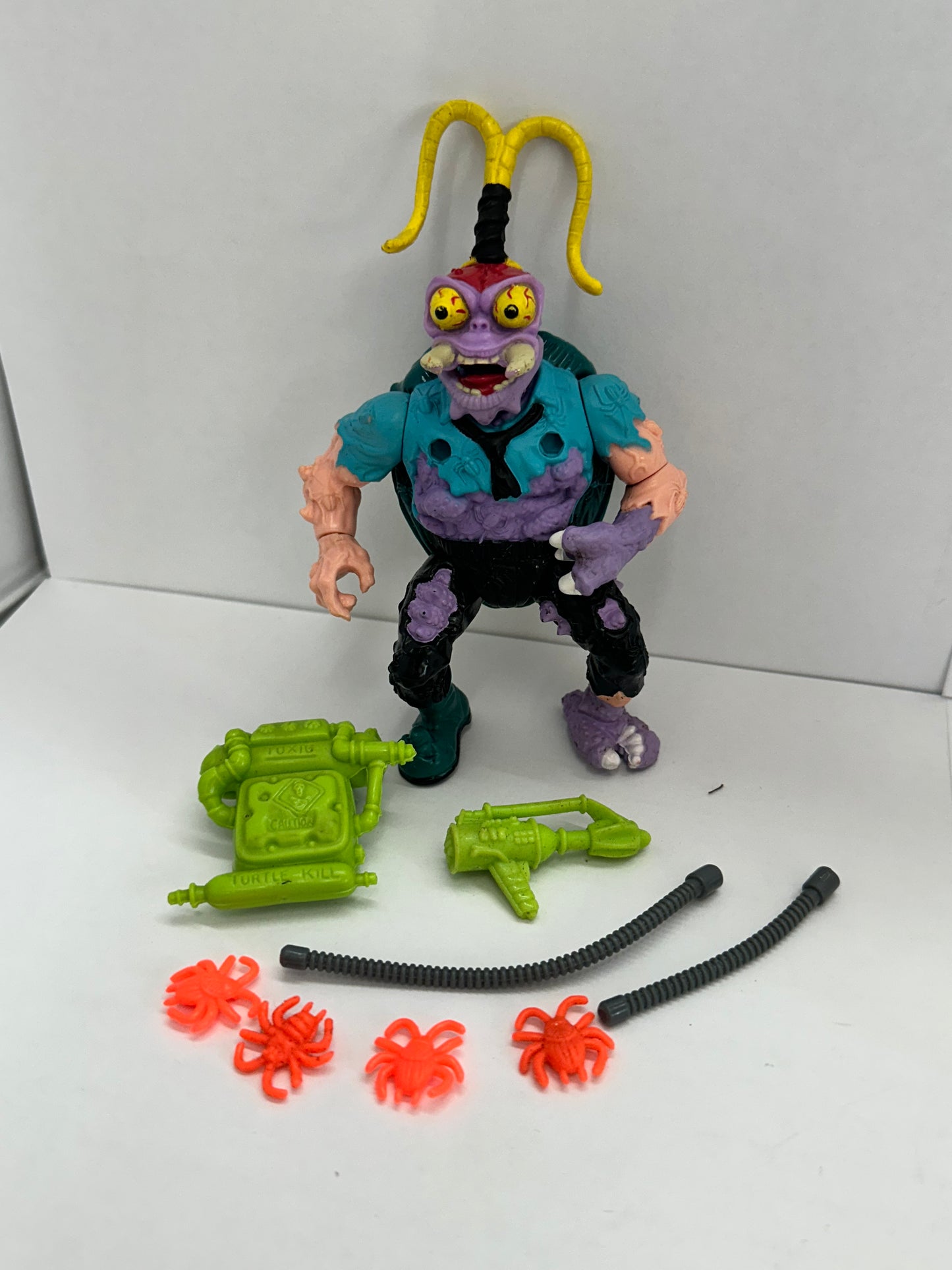 Playmates TMNT Scumbug Action Figure Teenage Mutant Ninja Turtles #1