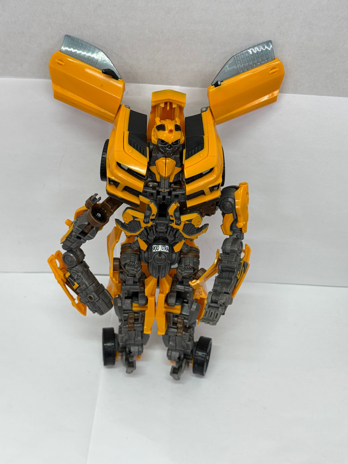 2011 Hasbro Transformers Dark Of The Moon Leader Class Bumblebee  Figure