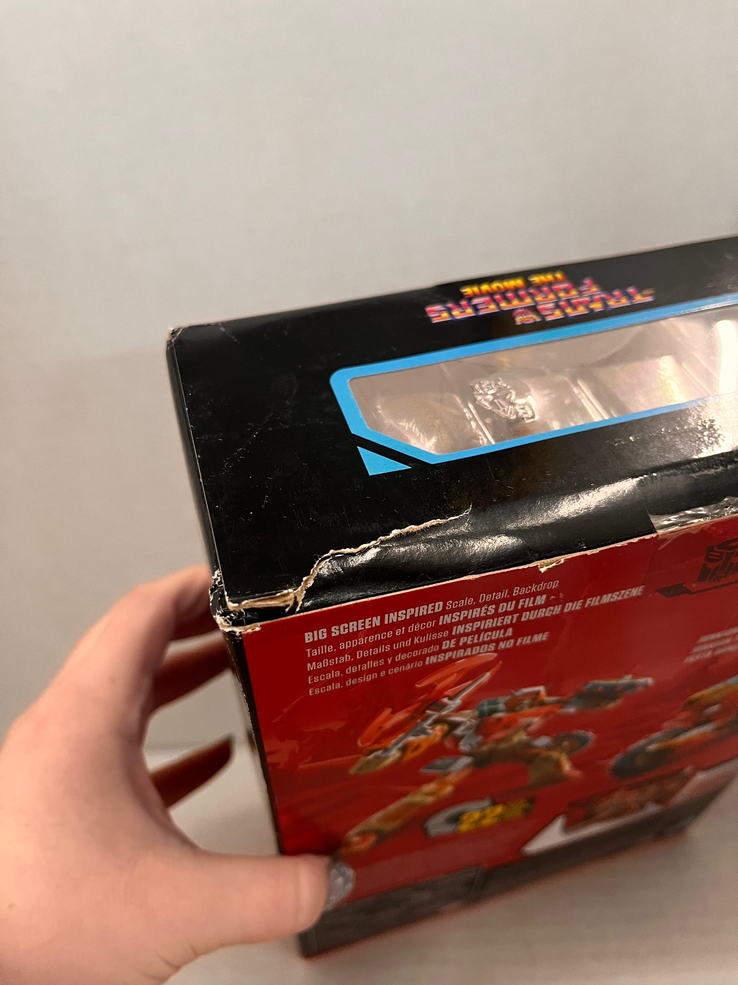 Transformers Studio Series 86-09 Wreck-Gar Voyager Class Figure Box Wear