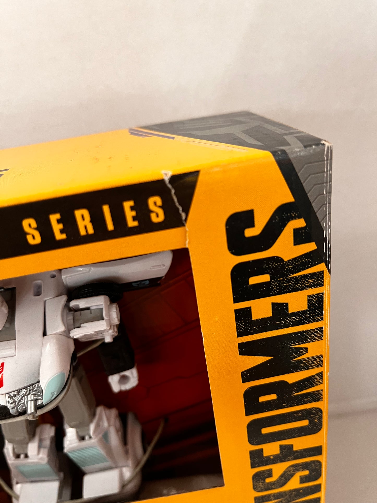 Transformers Studio Series 86 Movie 2pk Buzzworthy Bumblebee IRONHIDE & PROWL