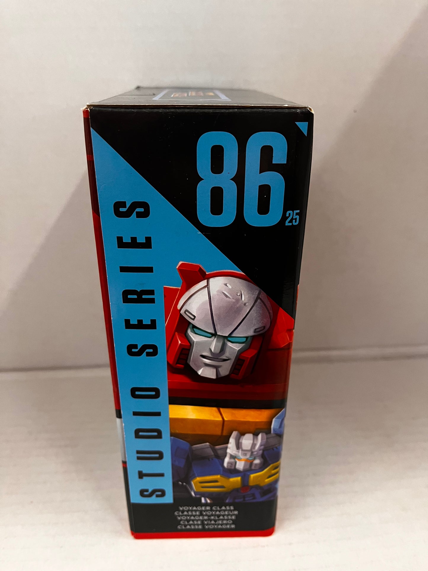 Transformers Studio Series 86 Voyager Autobot Blaster & Eject Action Figure