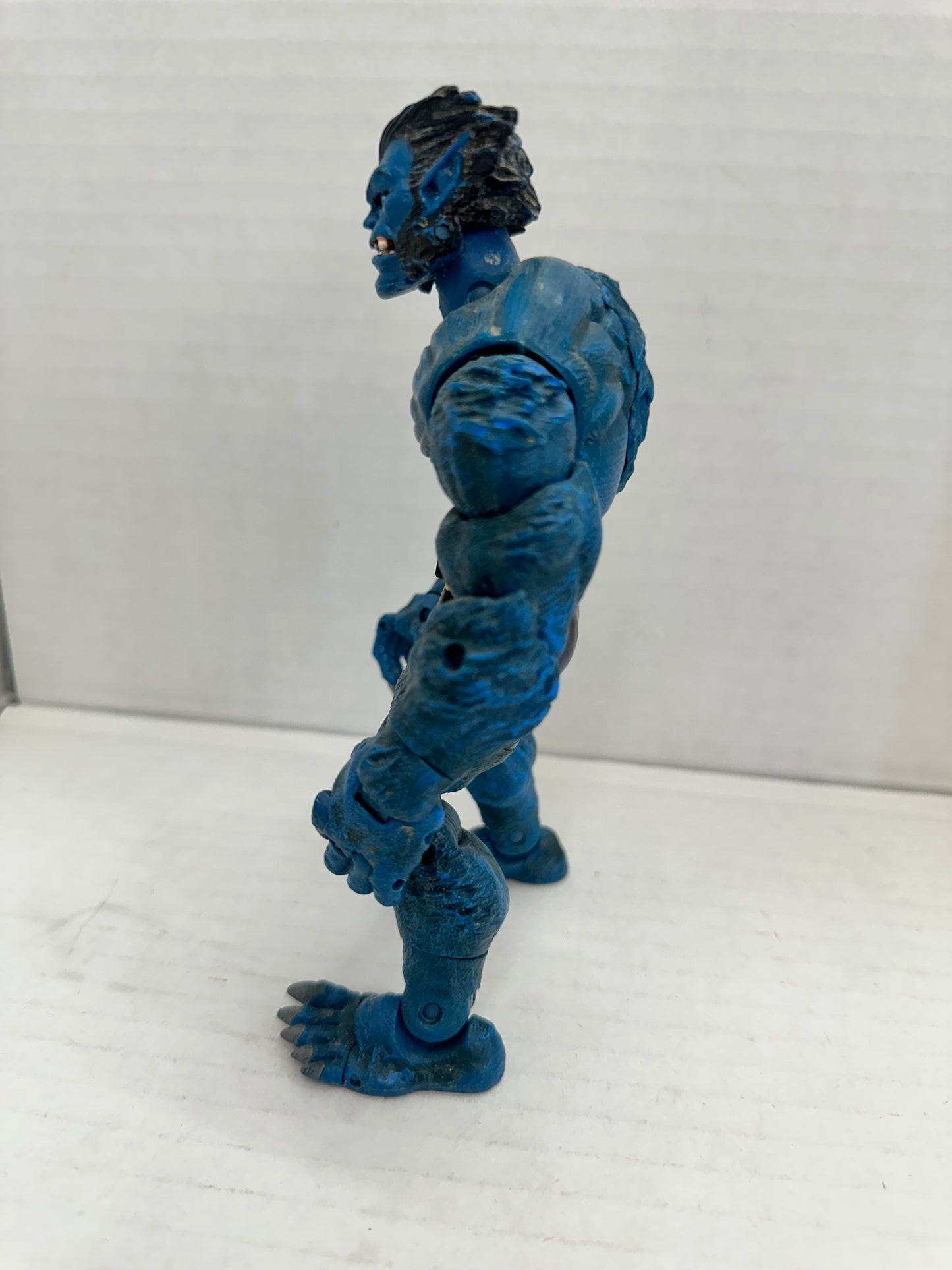 Marvel Legends BEAST 2004 series IV 4 toybiz X-men Hank McCoy universe