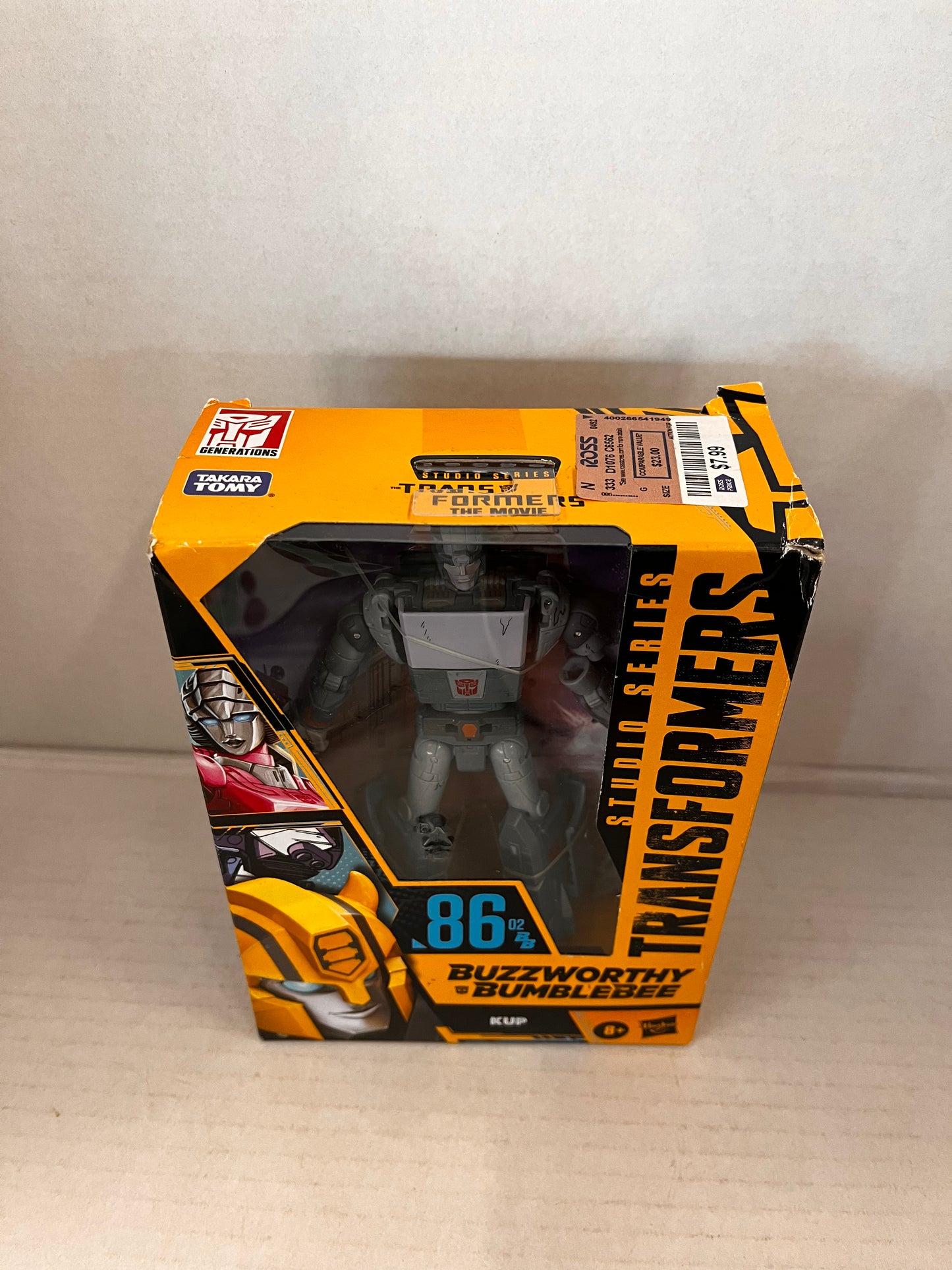 Hasbro Studio Series 86-02 |Buzzworthy Bumblebee| Kup Transformers Action Figure