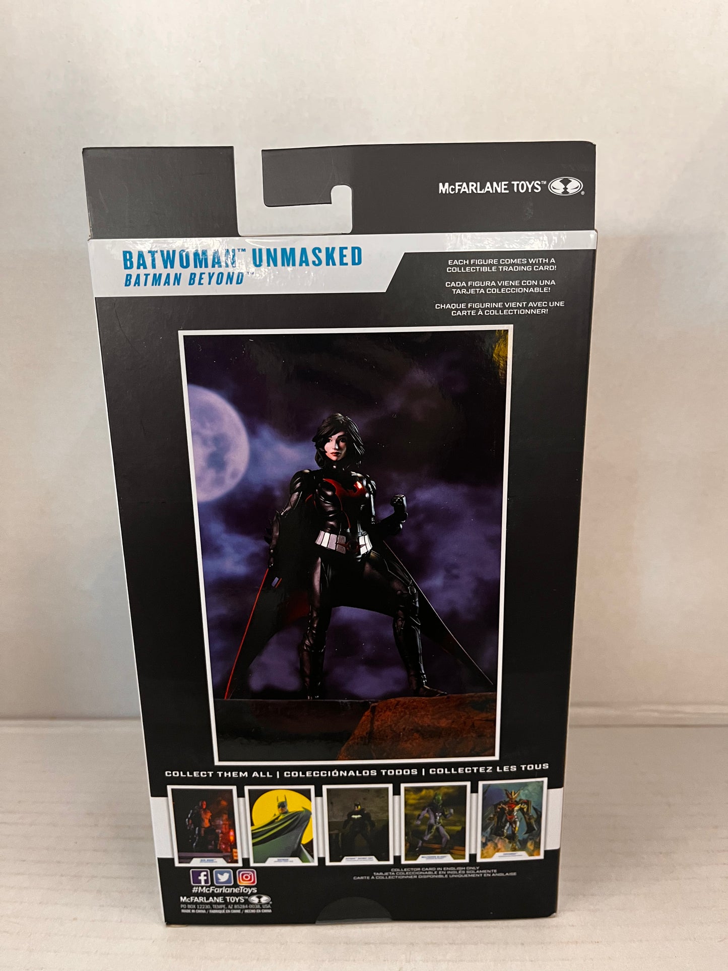 Batwoman Unmasked Batman Beyond  McFarlane Toys DC Multiverse Action Figure