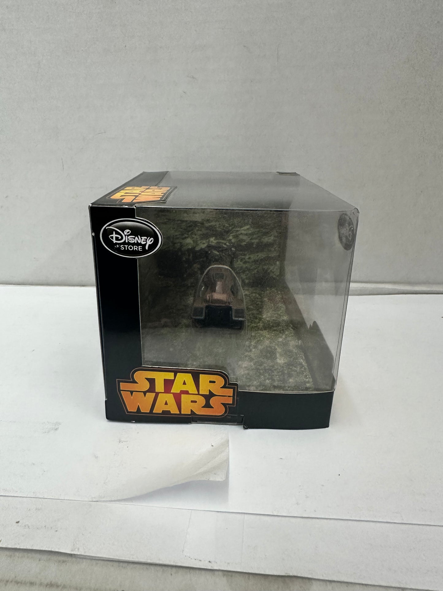 Star Wars Disey store exclusive Speeder Bike die cast