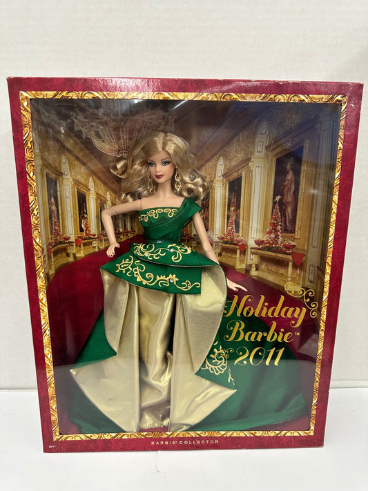 MATTEL HOLIDAY BARBIE DOLL GREEN GOWN COLLECTOR