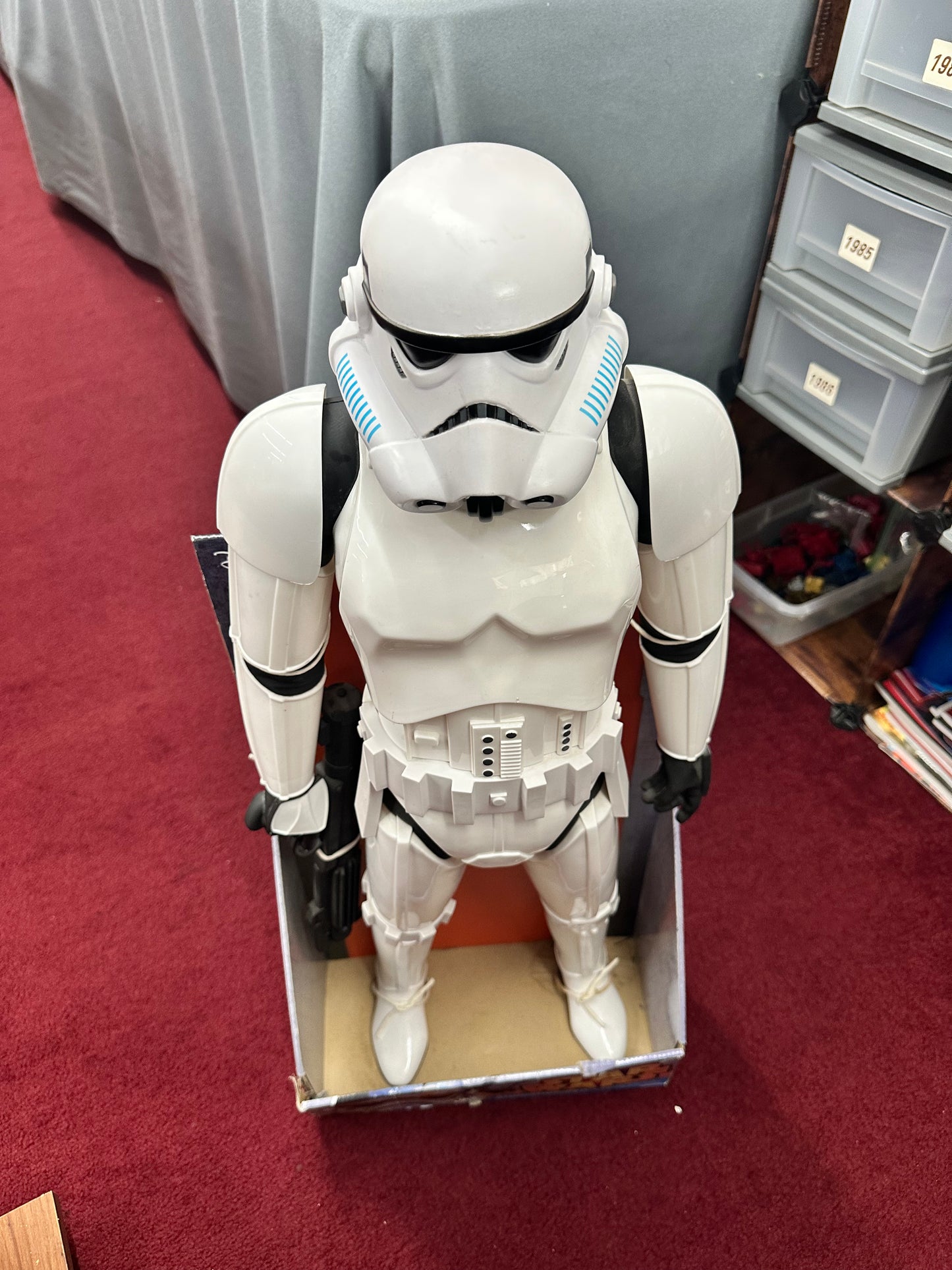 2014 Jakks Pacific Star Wars 31" Stormtrooper Action Figure New
