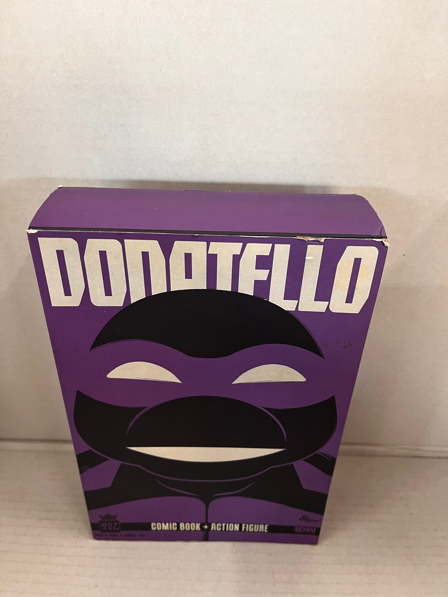 BST AXN TMNT Best of Donatello Action W/ Comic Book Teenage Mutant Ninja Turtles