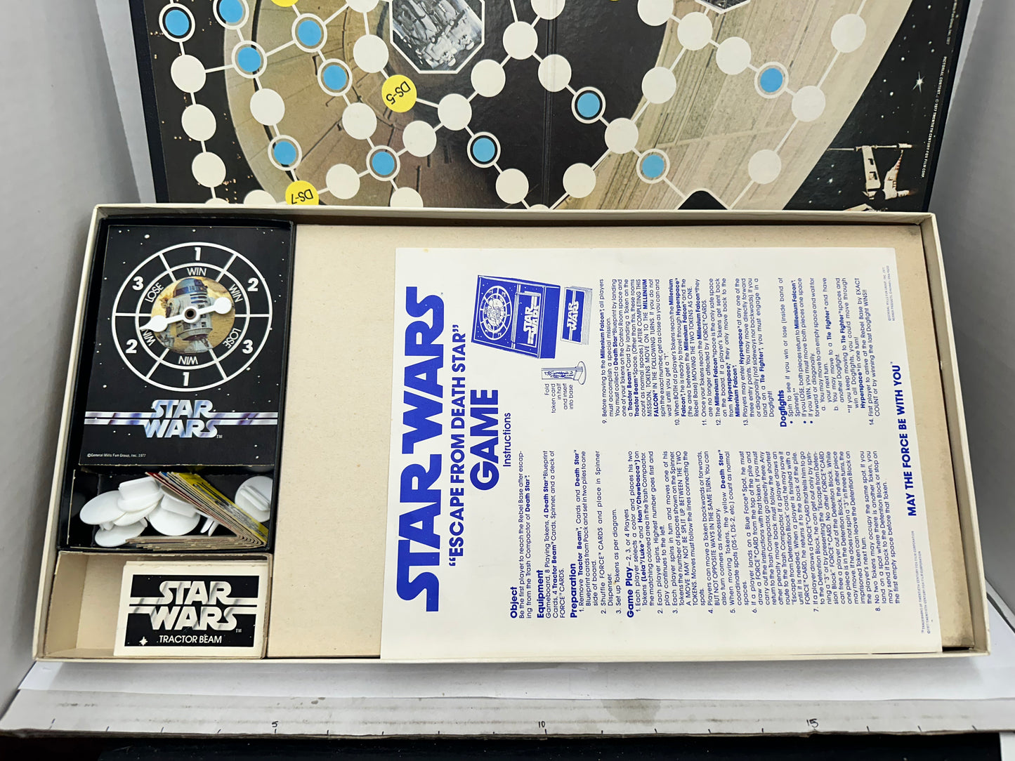 Star Wars Escape From the Death Star 1977 Kenner Board Game Complete Vintage